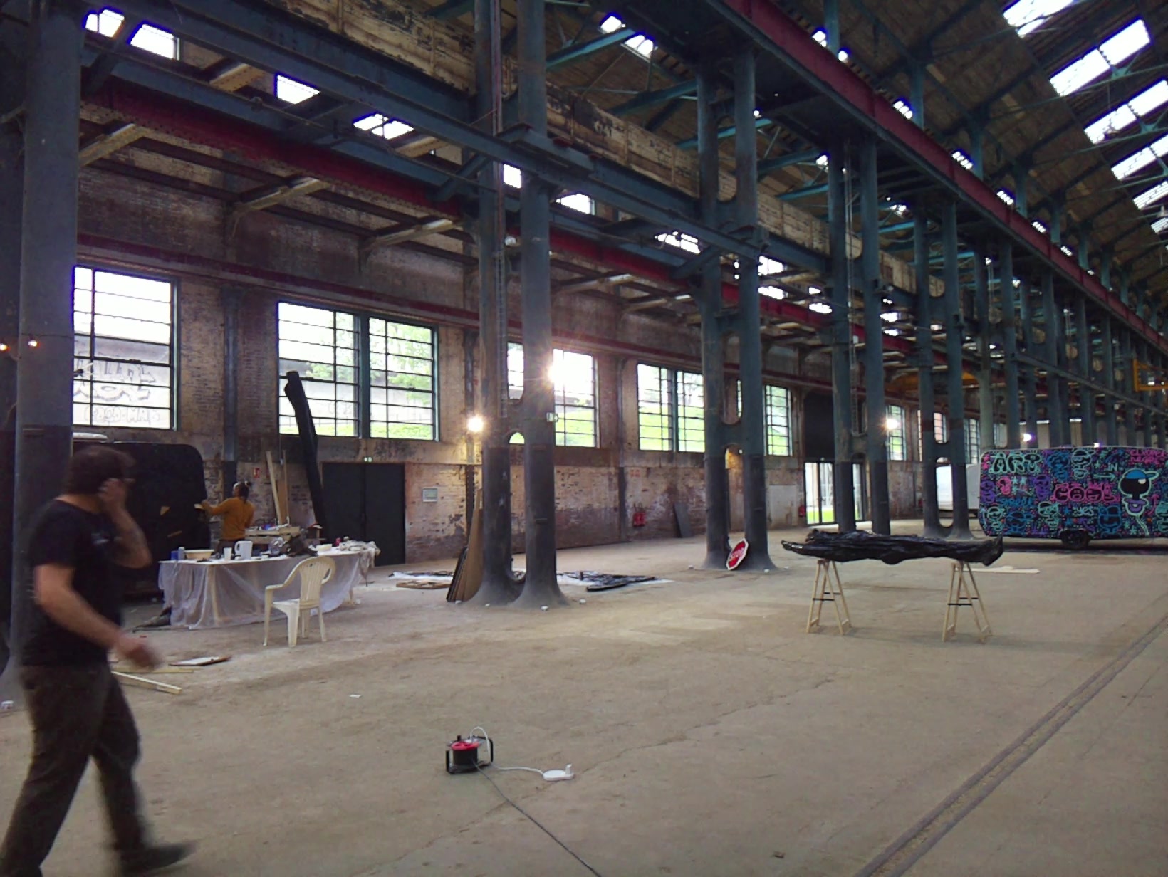 APB! Crime Reference: 682E118632262. A Metha addict is wanted for lurking