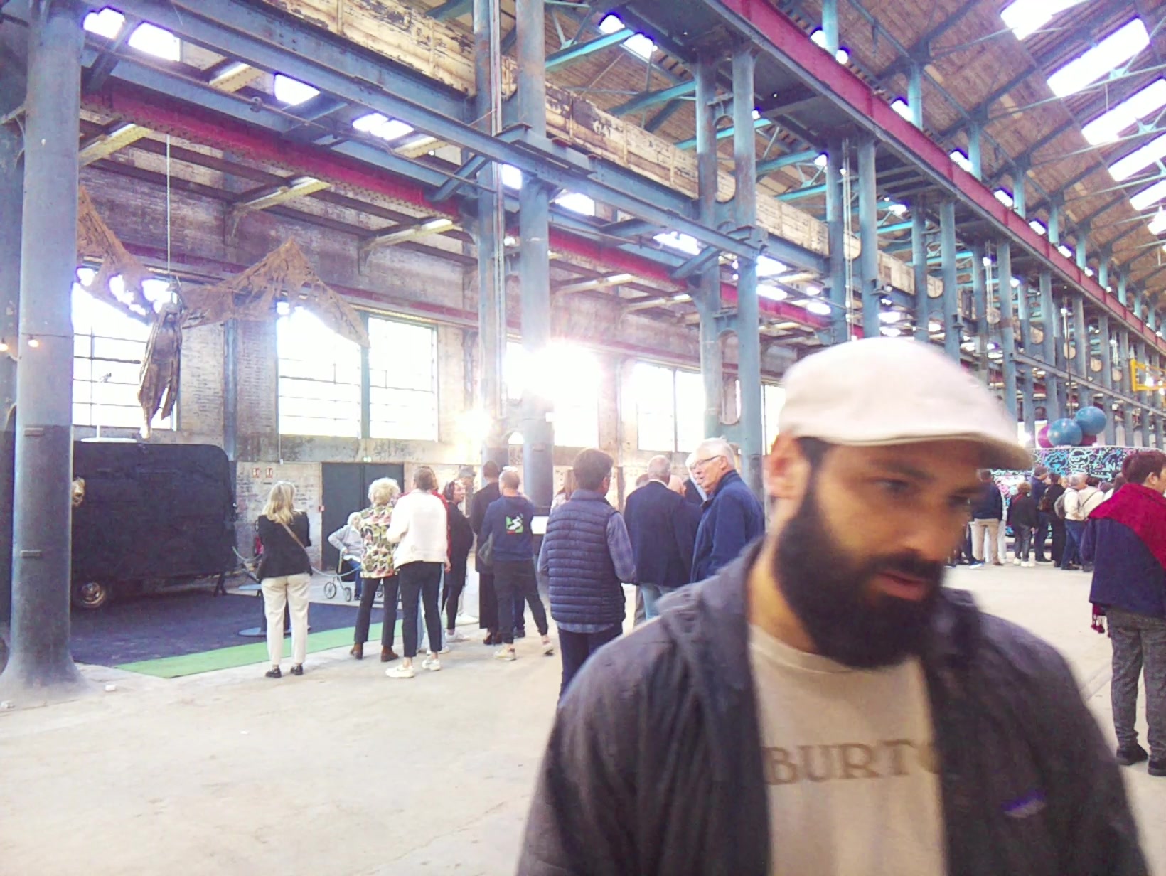 APB! Crime Reference: 6830B759F22C1. A Metha addict is wanted for lurking