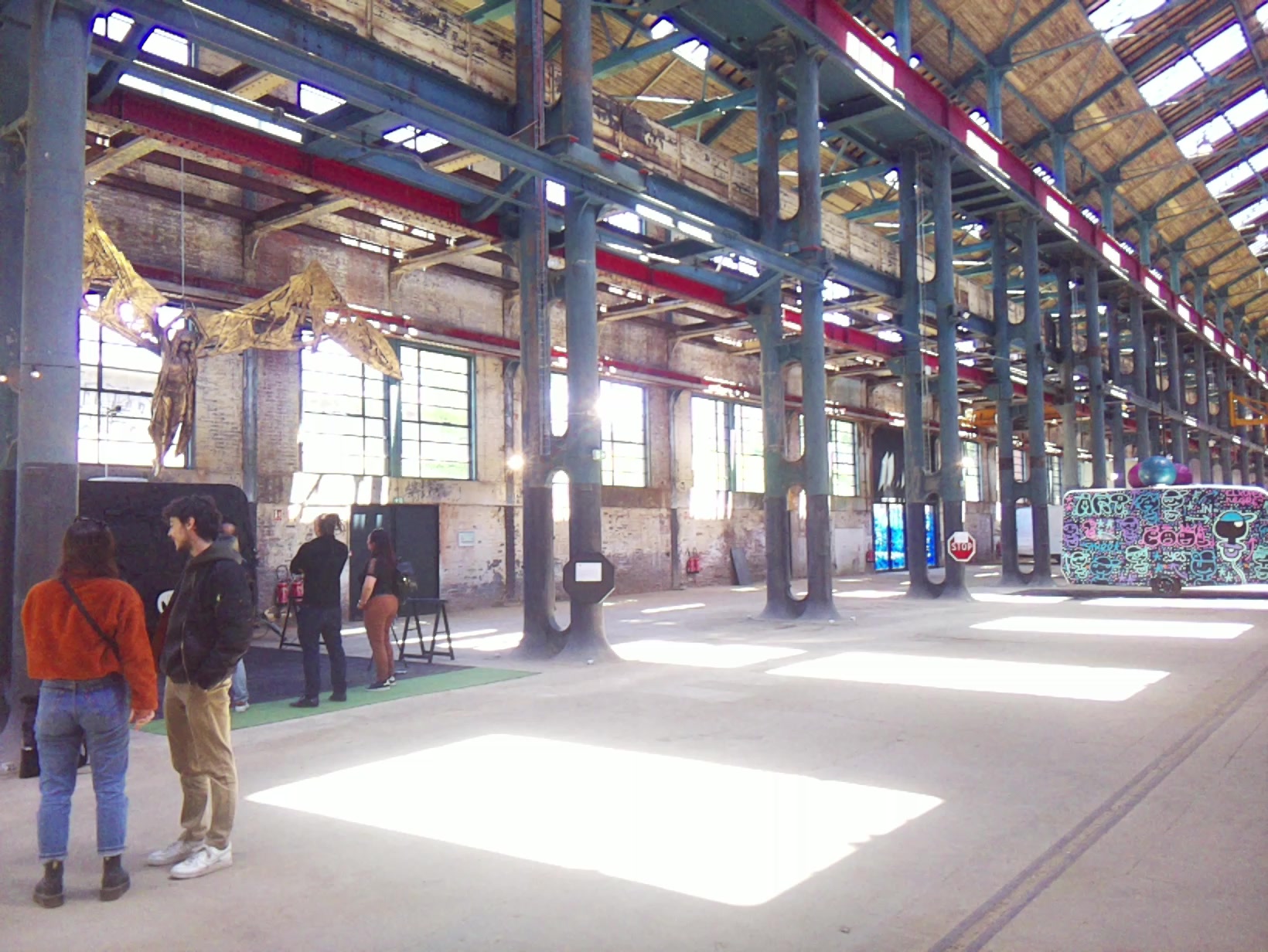 APB! Crime Reference: 6831B02158B13. A Metha addict is wanted for lurking