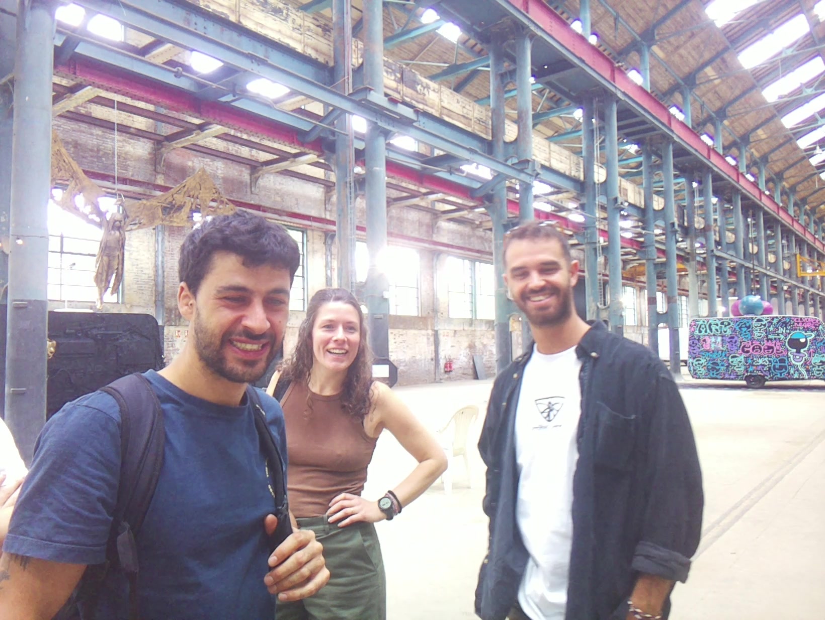 APB! Crime Reference: 6835943EC2527. A Metha addict is wanted for lurking