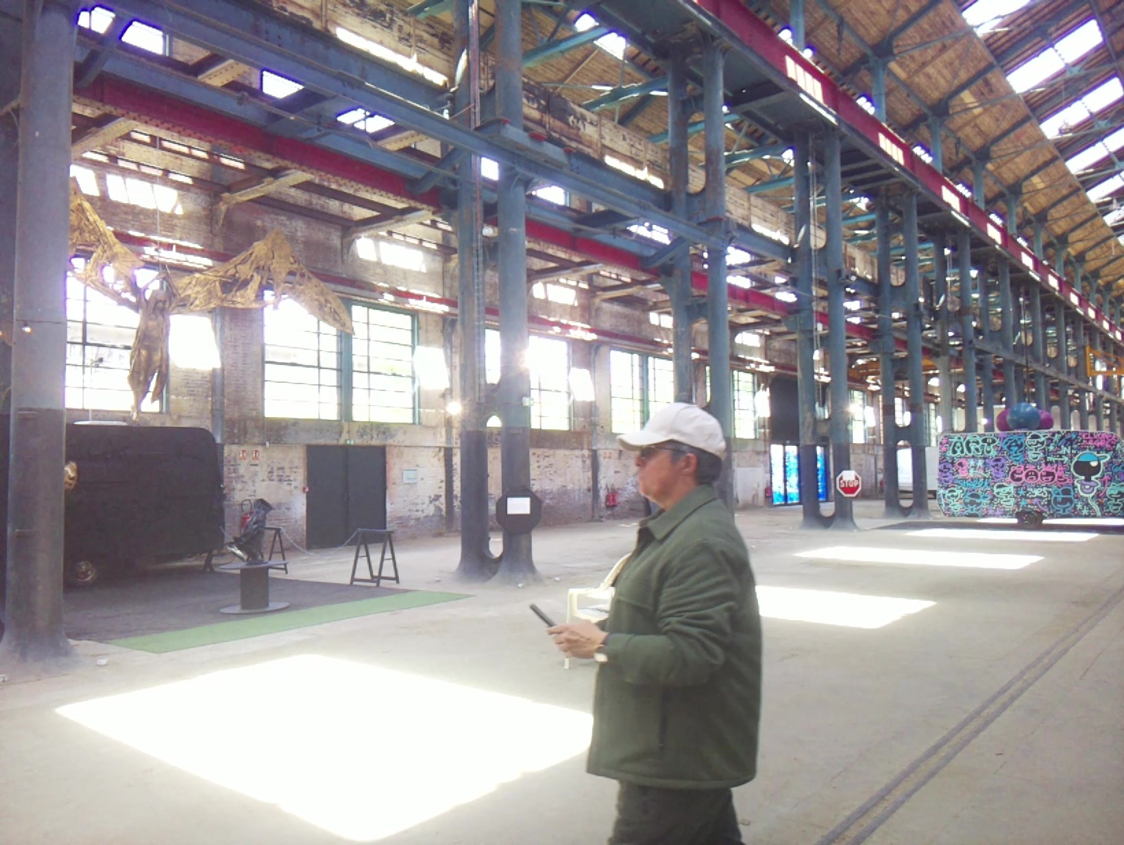 APB! Crime Reference: 6835B517D9AA6. A Metha addict is wanted for lurking