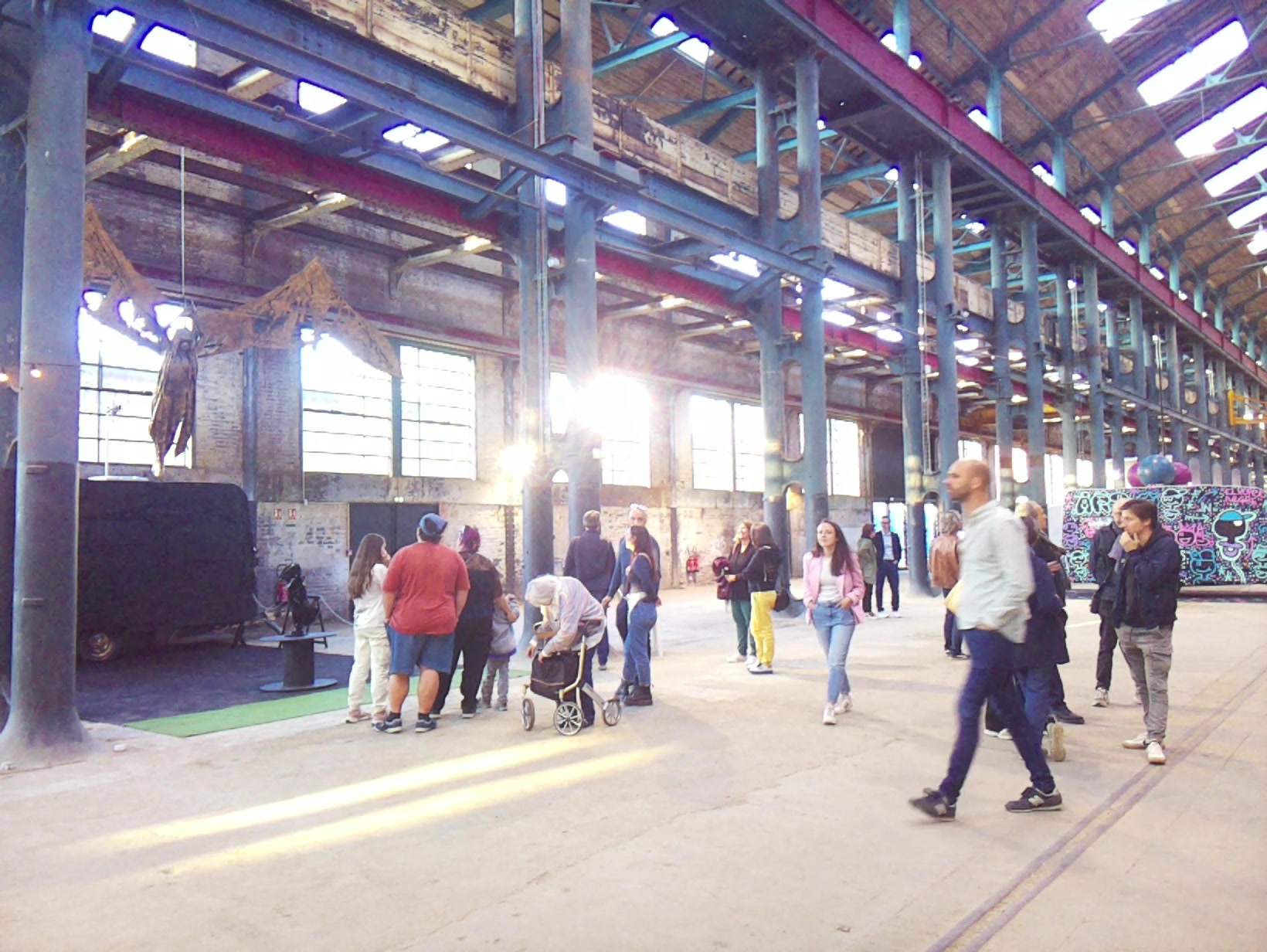 APB! Crime Reference: 6830BCB95AE9E. A Metha addict is wanted for lurking