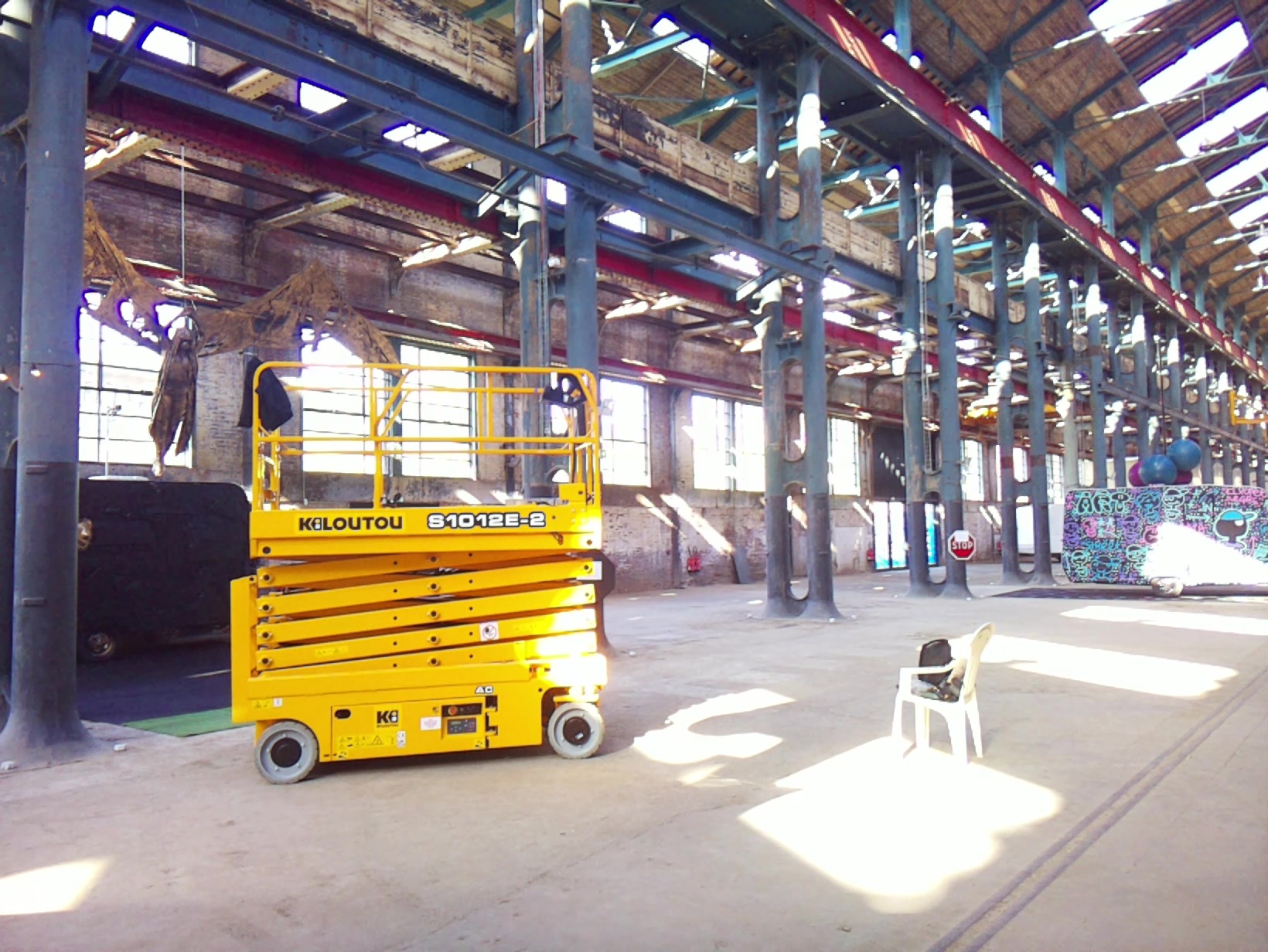 APB! Crime Reference: 6830A09F7DA92. A Metha addict is wanted for lurking