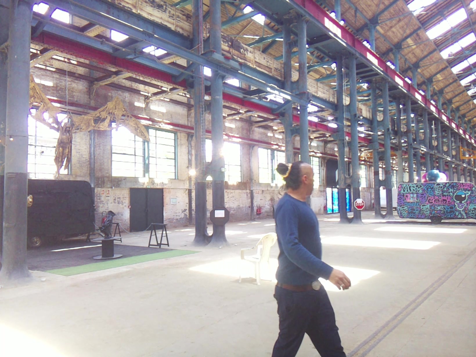 APB! Crime Reference: 6835AC910DF09. A Metha addict is wanted for lurking