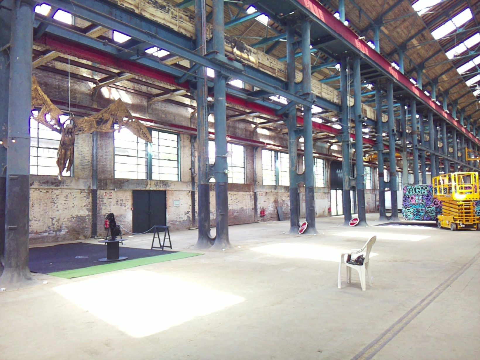 APB! Crime Reference: 683080E510C62. A Metha addict is wanted for lurking