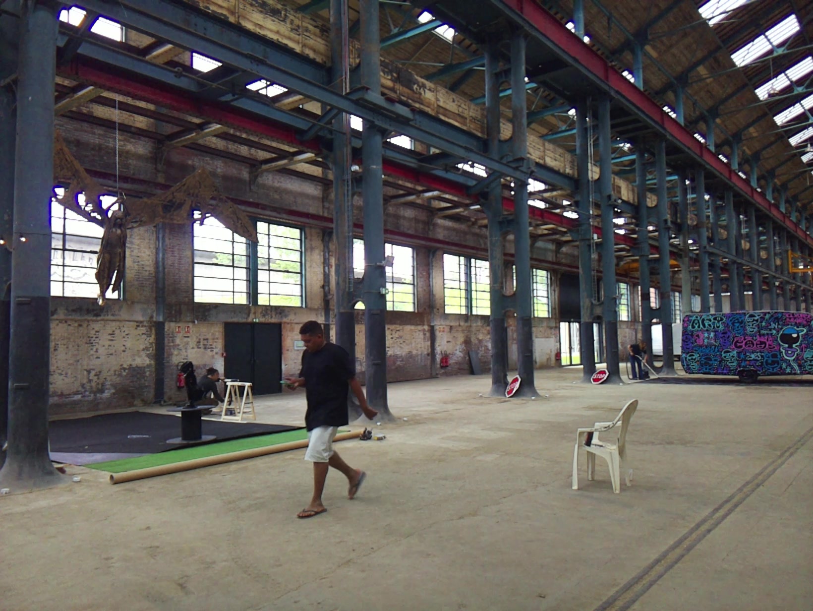 APB! Crime Reference: 6830773829676. A Metha addict is wanted for lurking