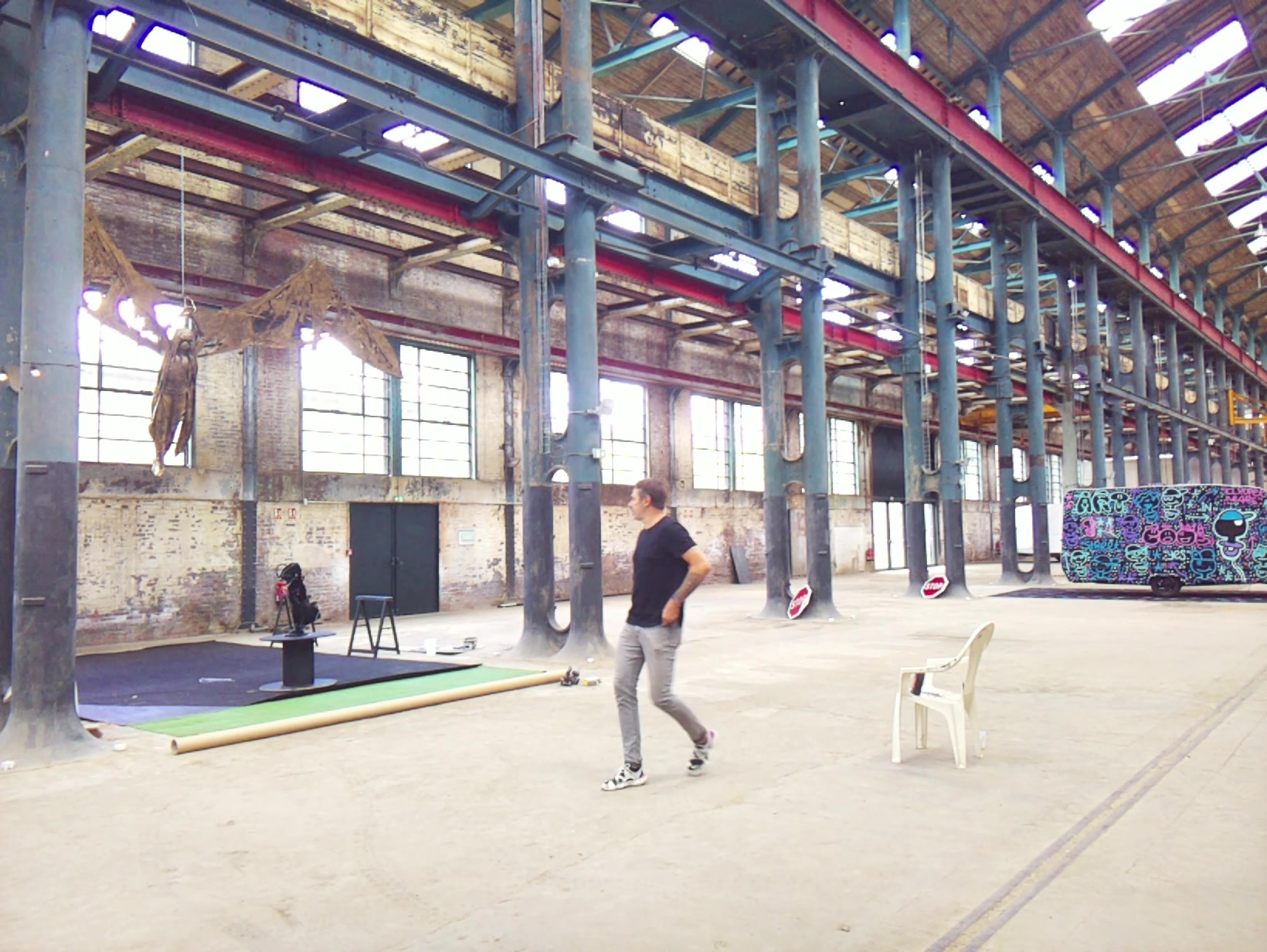 APB! Crime Reference: 68307A9CEF89F. A Metha addict is wanted for lurking