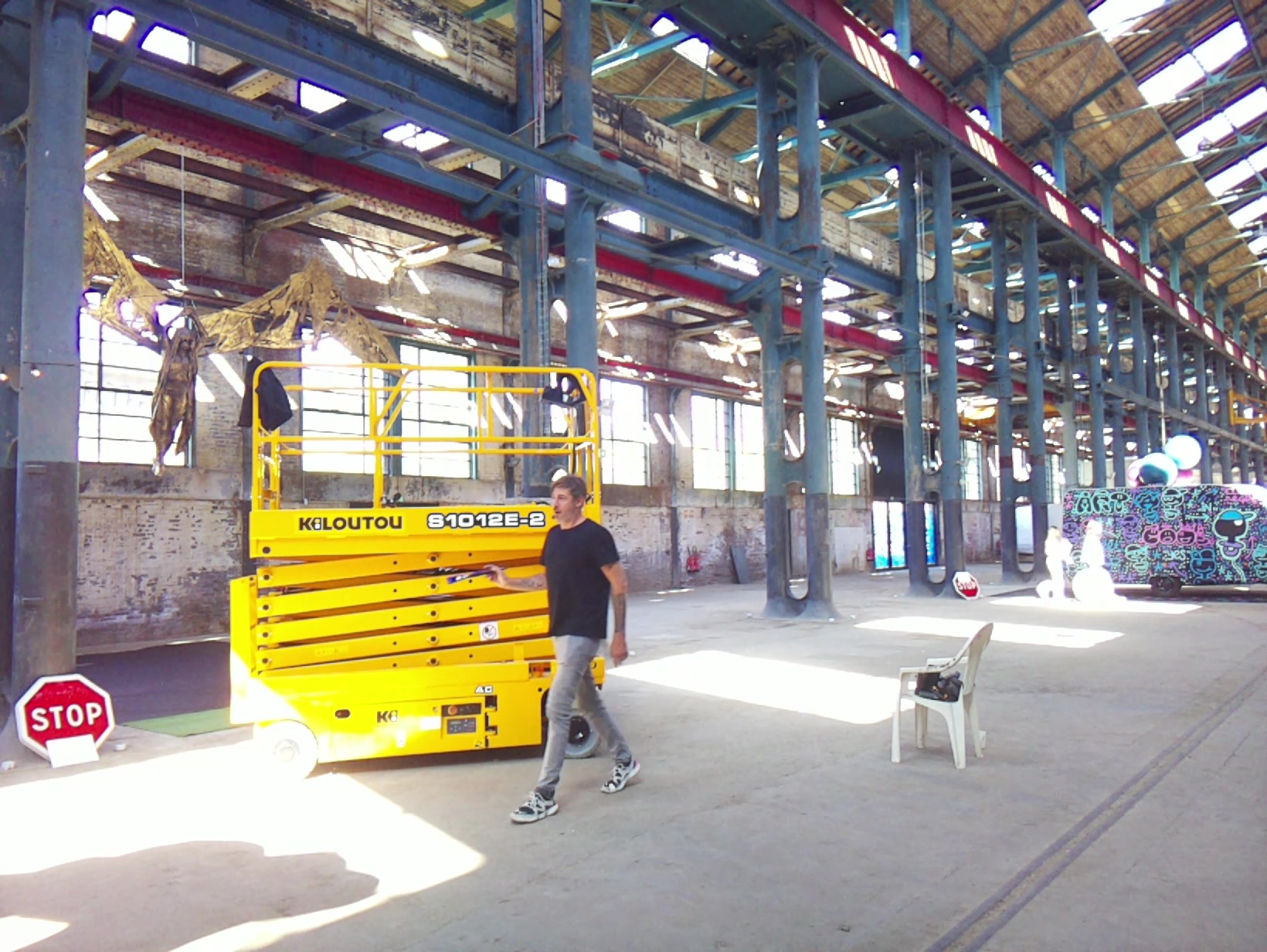 APB! Crime Reference: 68308B49E28D1. A Metha addict is wanted for lurking