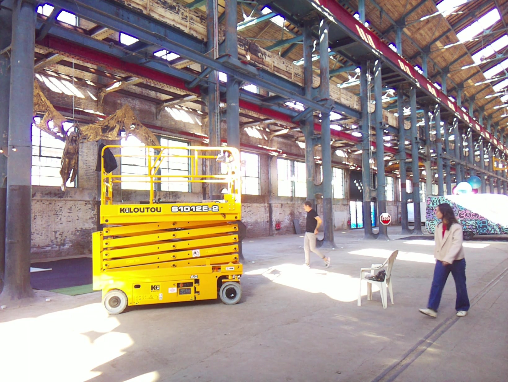 APB! Crime Reference: 6830948313FCF. A Metha addict is wanted for lurking