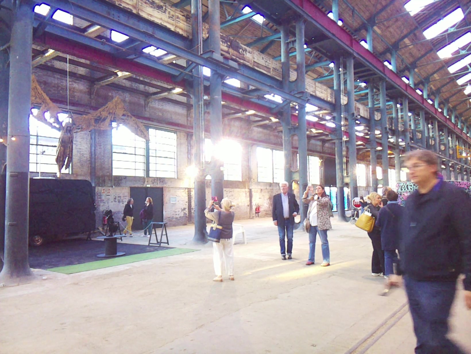 APB! Crime Reference: 6830BD7F32DEF. A Metha addict is wanted for lurking