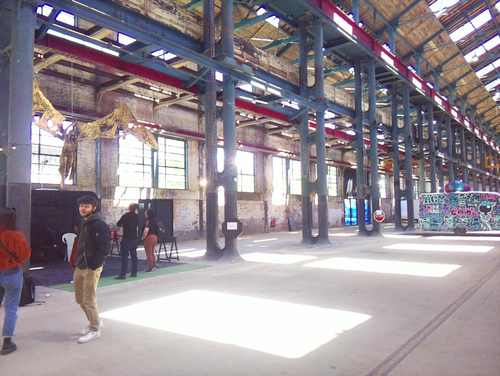 APB! Crime Reference: 6831B01941A7A. A Metha addict is wanted for lurking