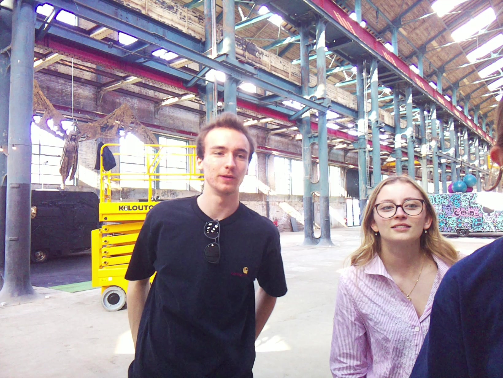 APB! Crime Reference: 6830A34E4BEEC. A Metha addict is wanted for lurking