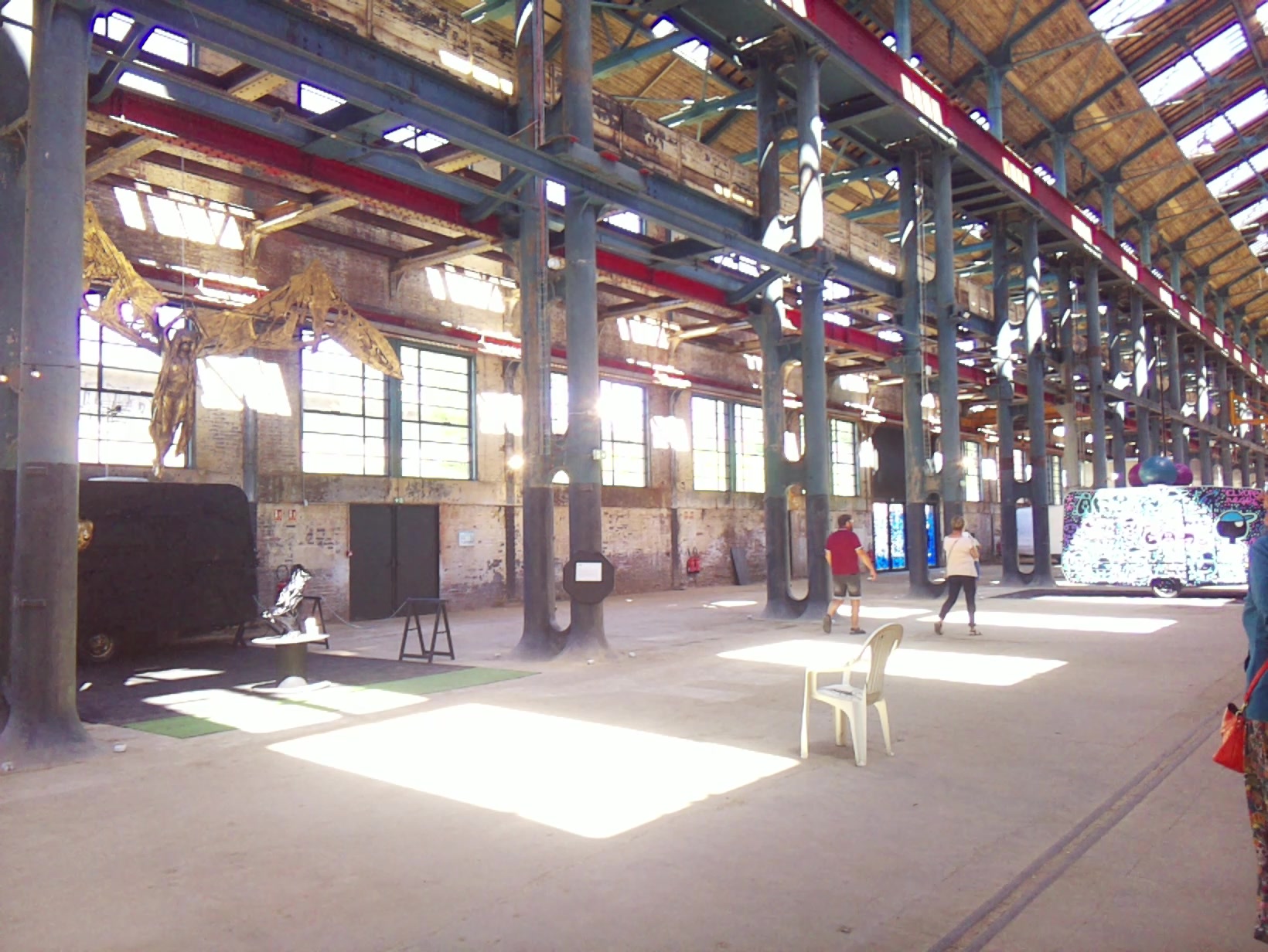 APB! Crime Reference: 6831C4F733FF3. A Metha addict is wanted for lurking