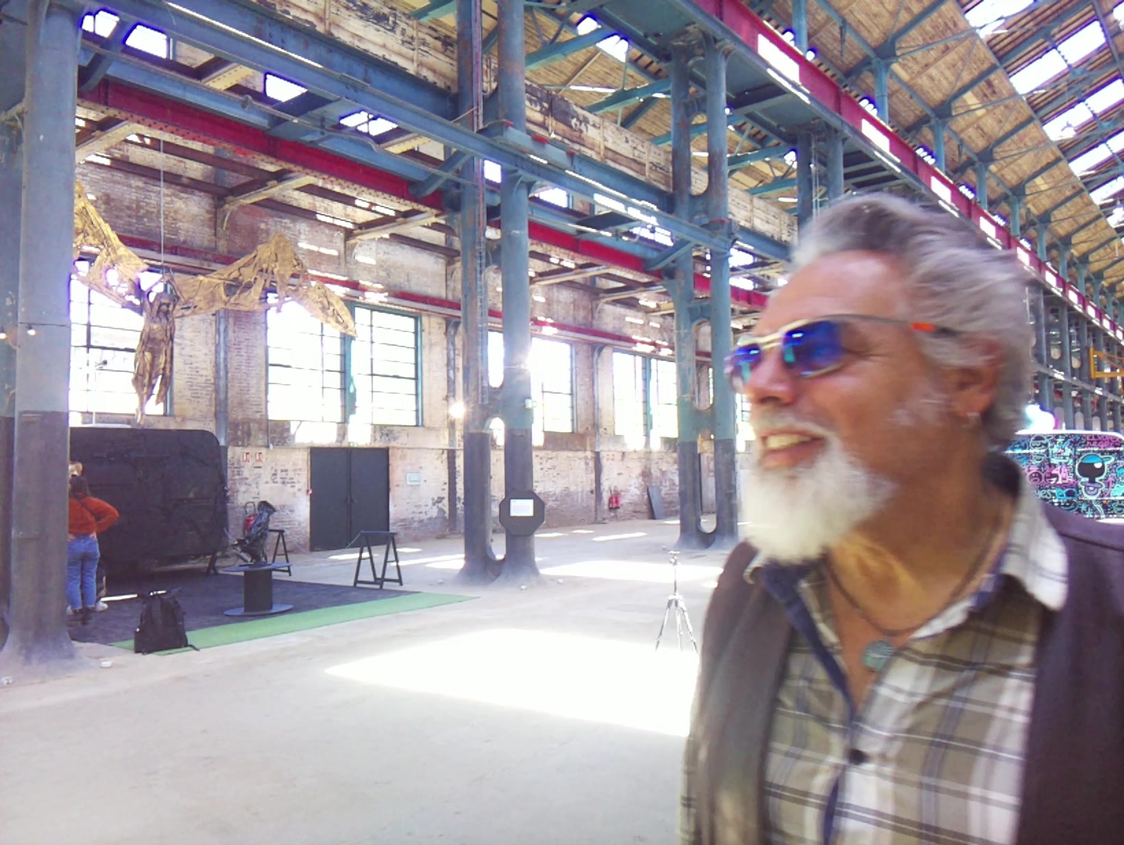 APB! Crime Reference: 6831B37C21A1D. A Metha addict is wanted for lurking