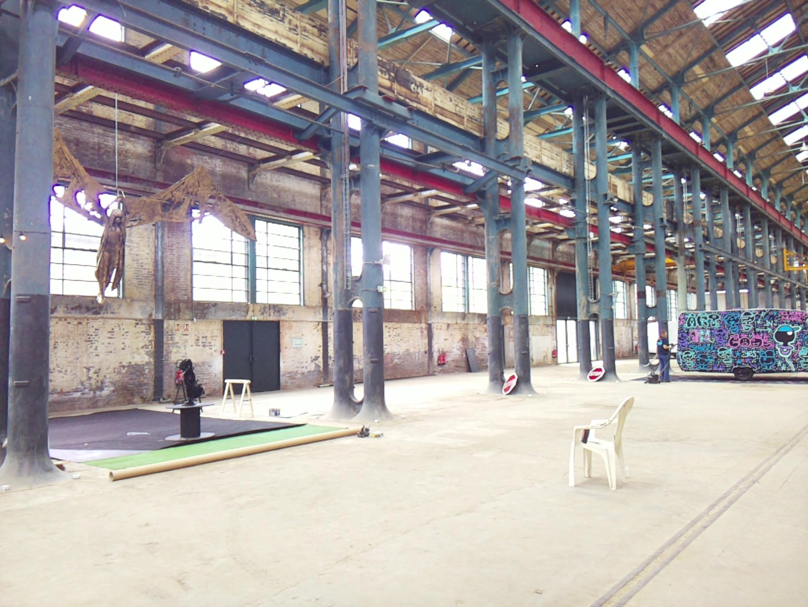 APB! Crime Reference: 683078B528FB4. A Metha addict is wanted for lurking