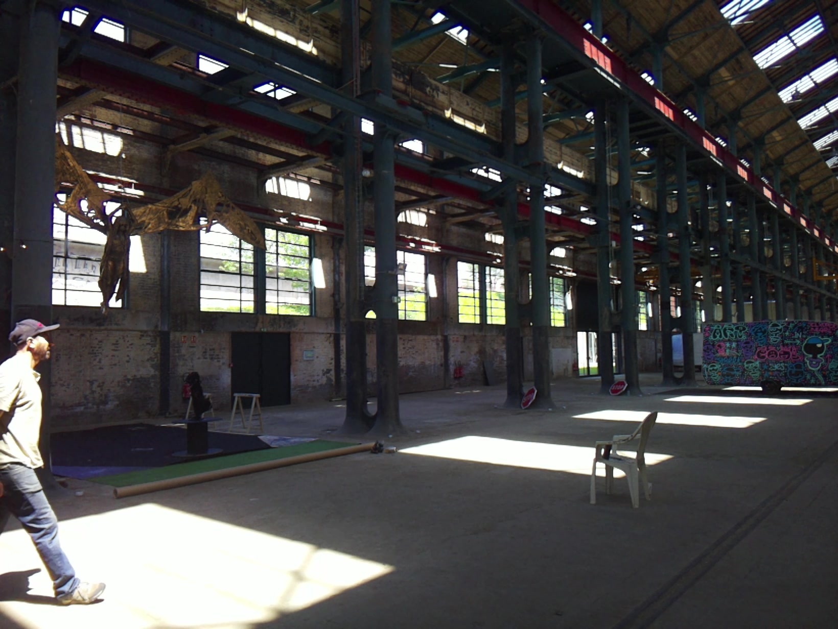 APB! Crime Reference: 68306C3F9DFD7. A Metha addict is wanted for lurking