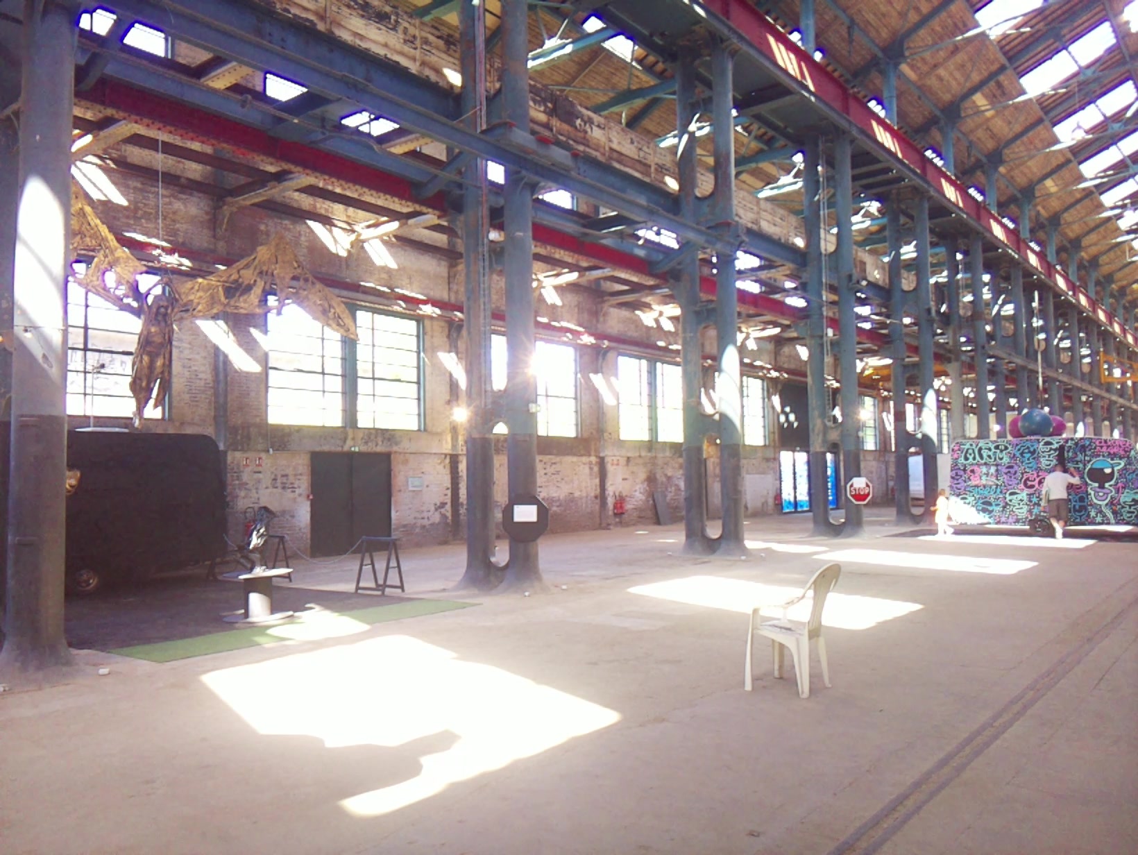 APB! Crime Reference: 6831DFBF6E12D. A Metha addict is wanted for lurking