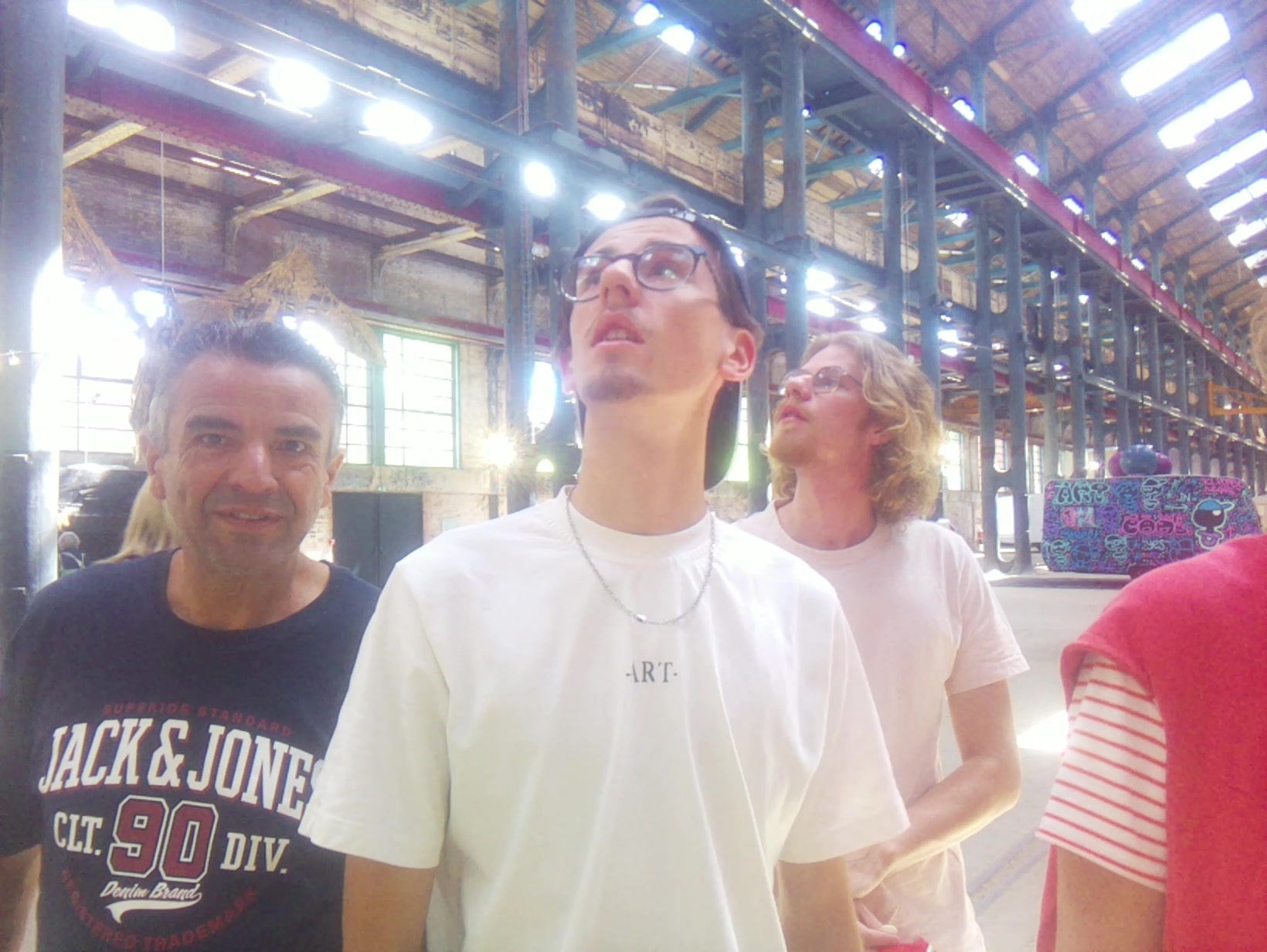 APB! Crime Reference: 68382C4D0B0E5. A Metha addict is wanted for lurking