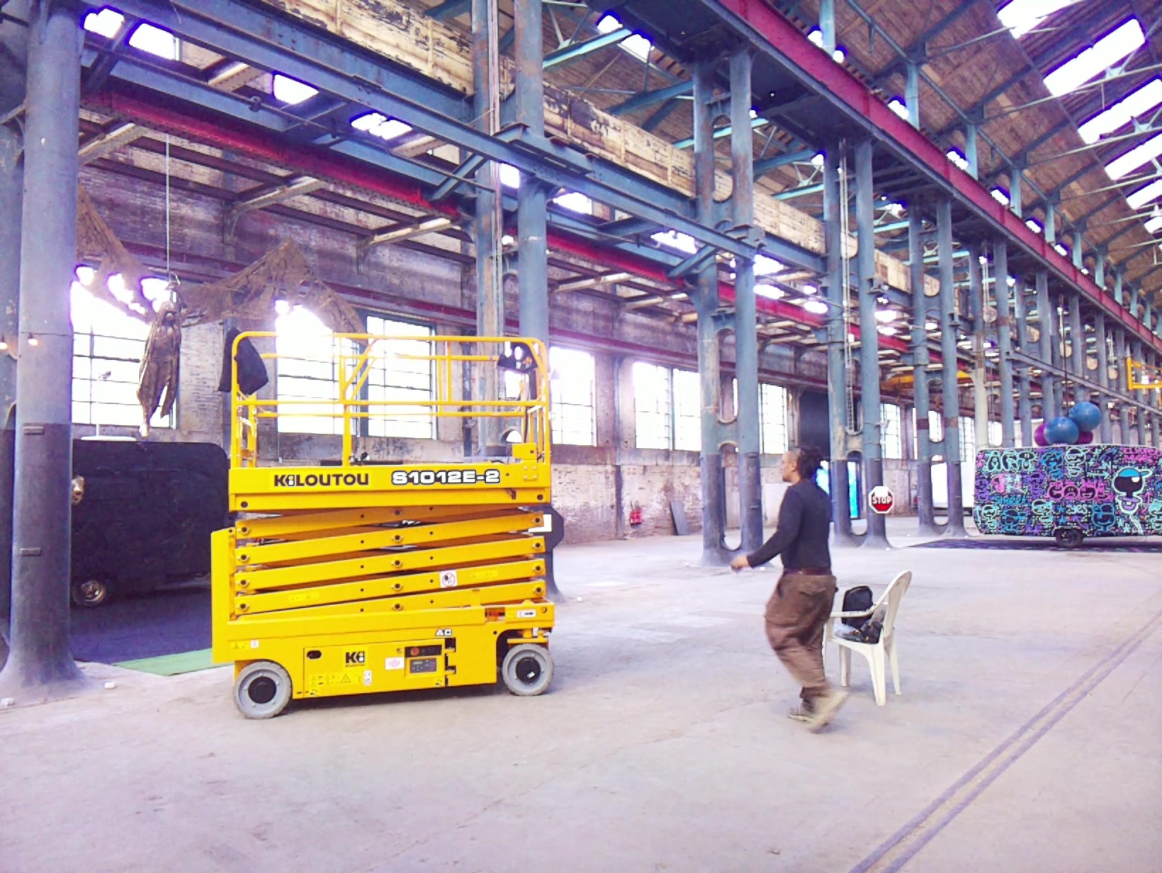 APB! Crime Reference: 683098AB79E2A. A Metha addict is wanted for lurking