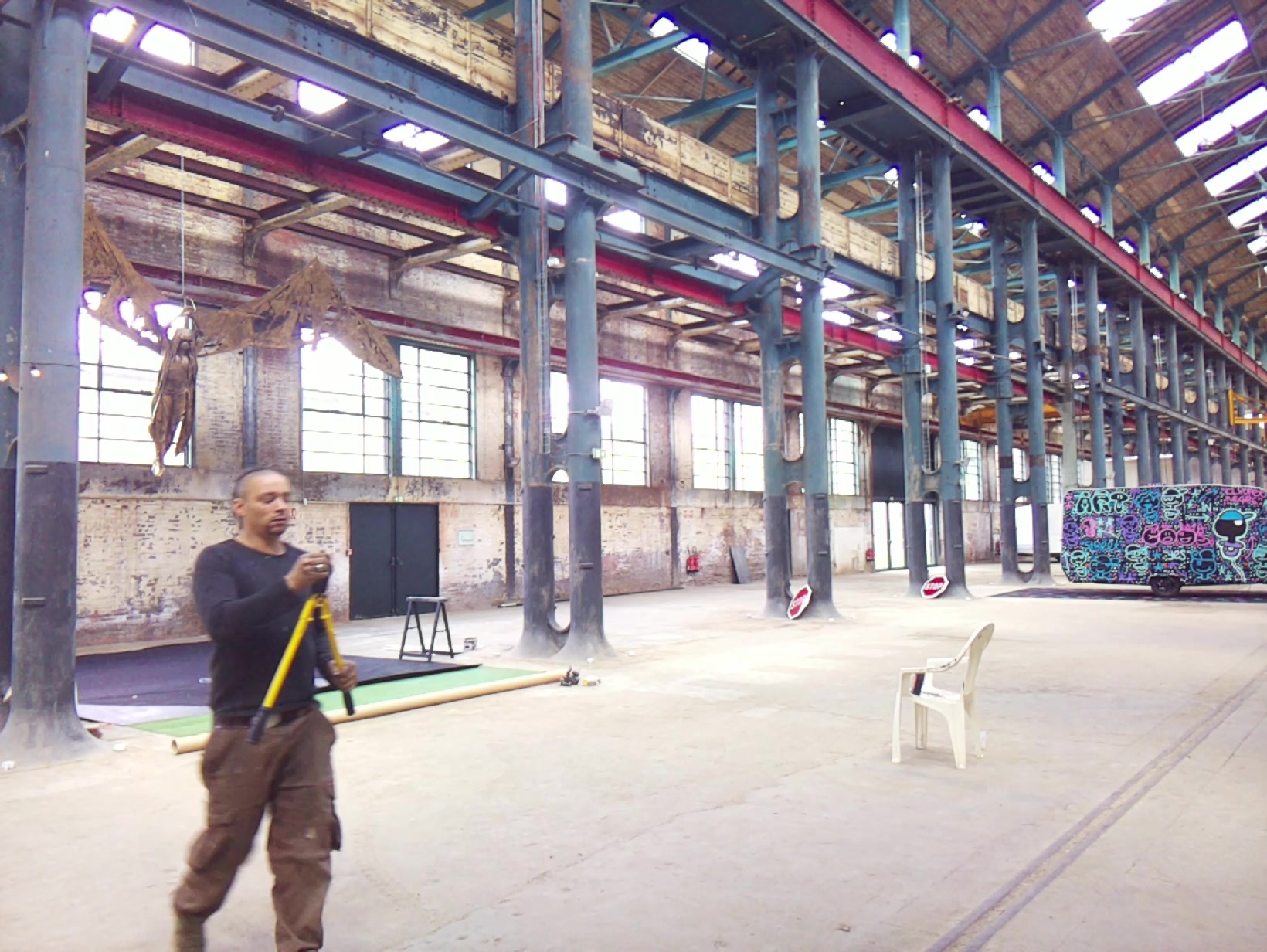 APB! Crime Reference: 68307C2CB1C02. A Metha addict is wanted for lurking