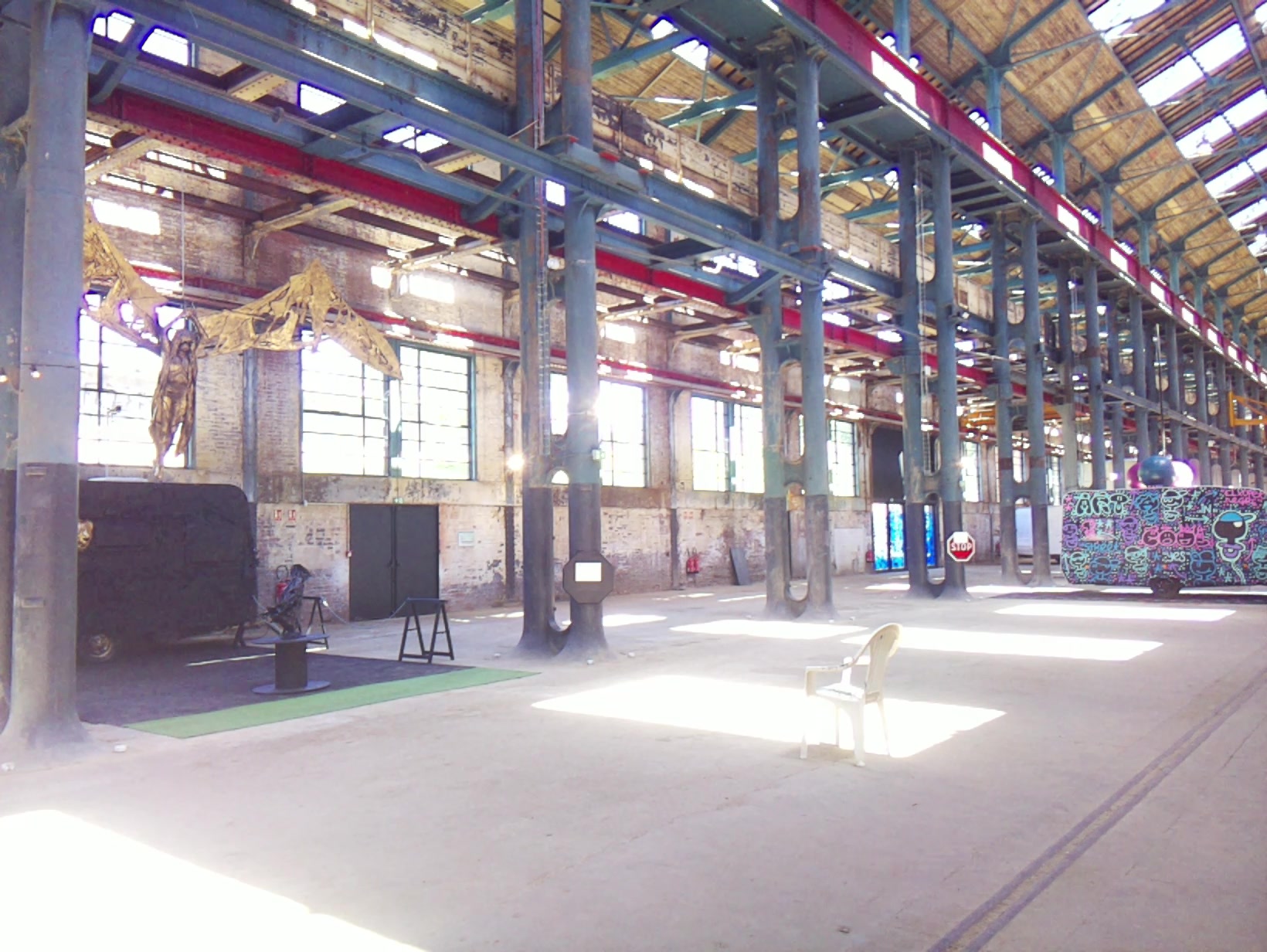 APB! Crime Reference: 6831B9ED8FDD2. A Metha addict is wanted for lurking