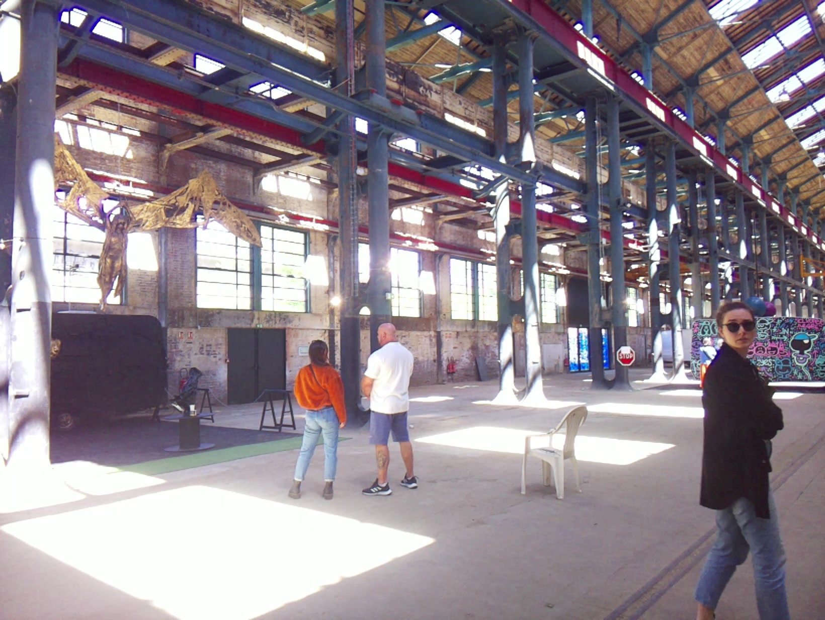 APB! Crime Reference: 6831BFA064AE4. A Metha addict is wanted for lurking