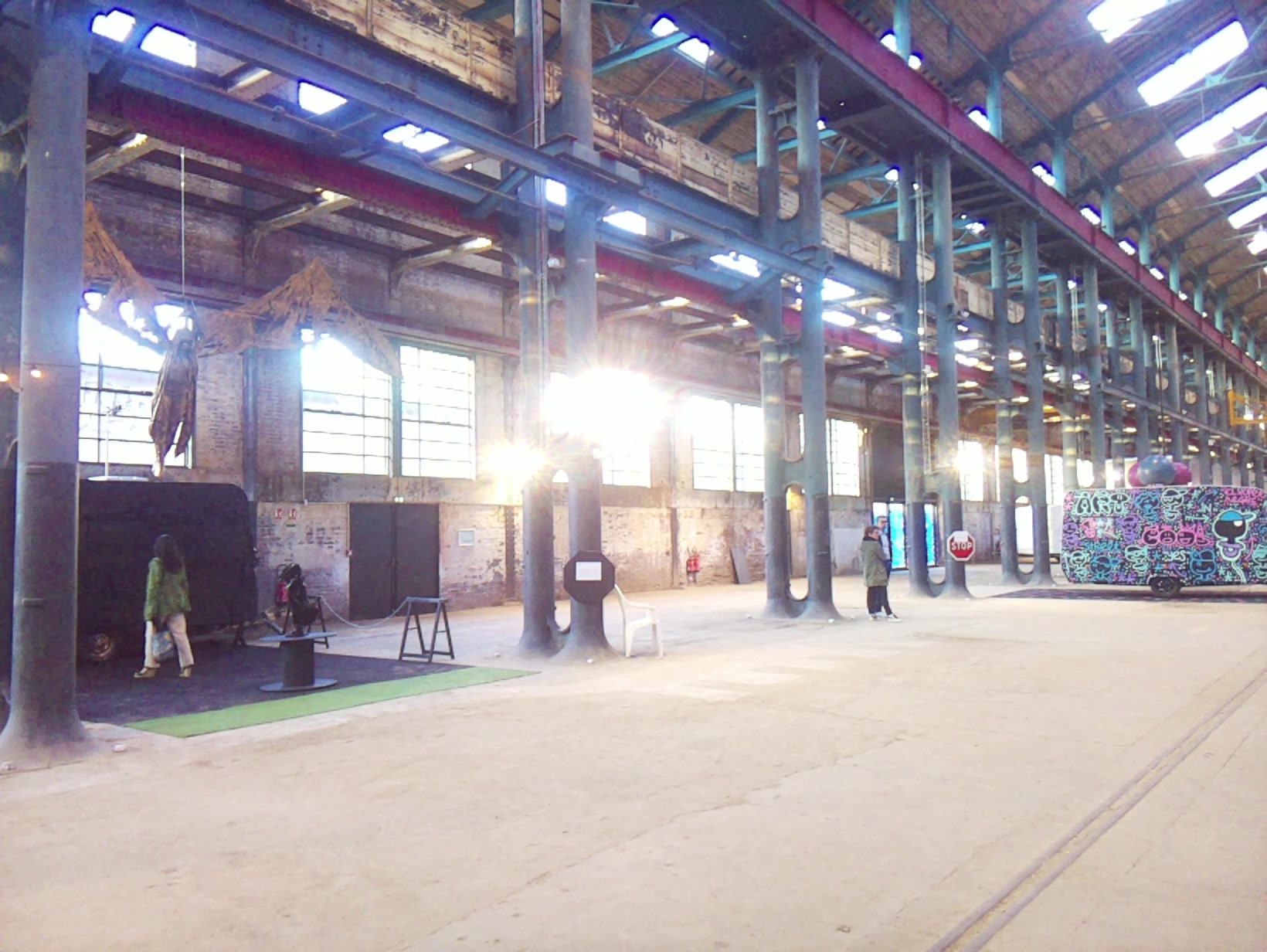 APB! Crime Reference: 6830BE3EBF46D. A Metha addict is wanted for lurking