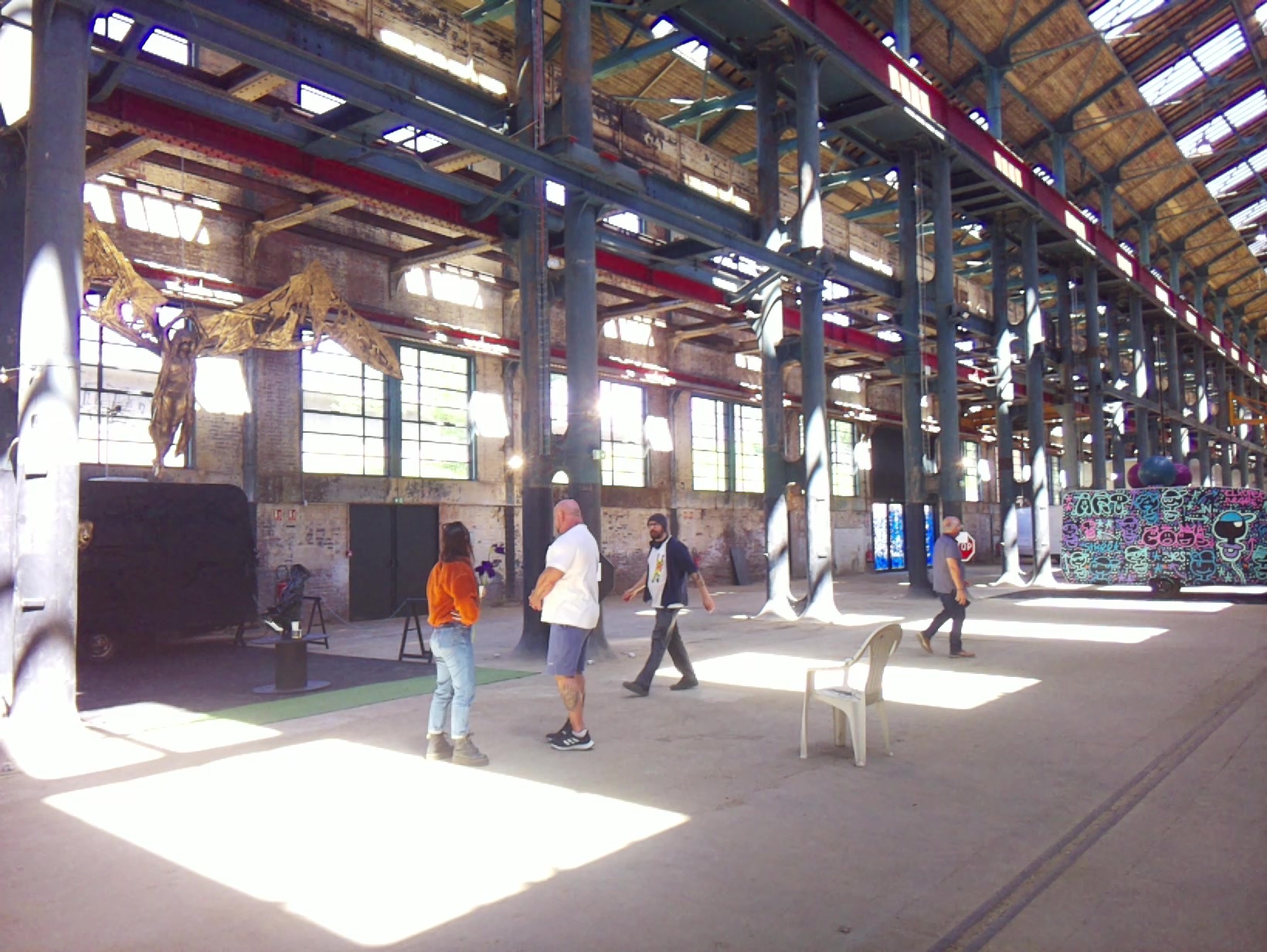 APB! Crime Reference: 6831C05BB63AA. A Metha addict is wanted for lurking