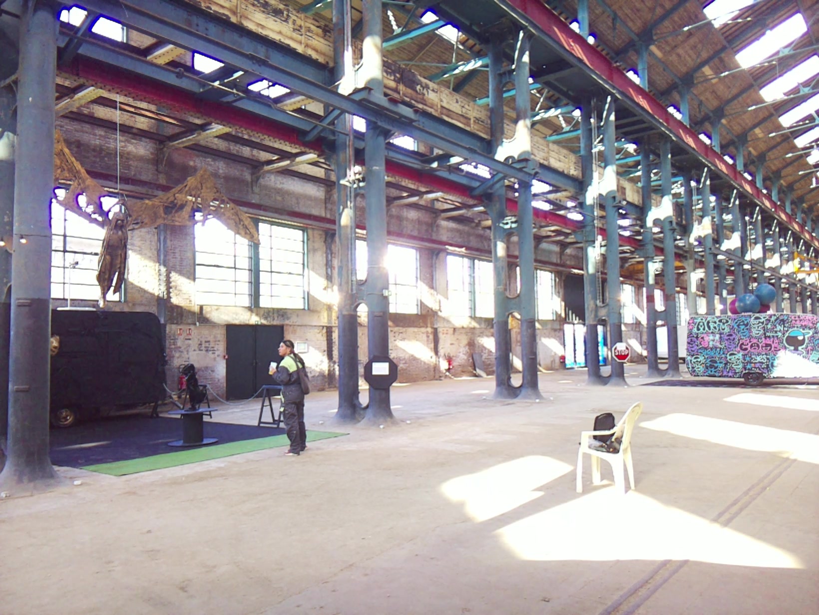 APB! Crime Reference: 6830A5D90BCDF. A Metha addict is wanted for lurking