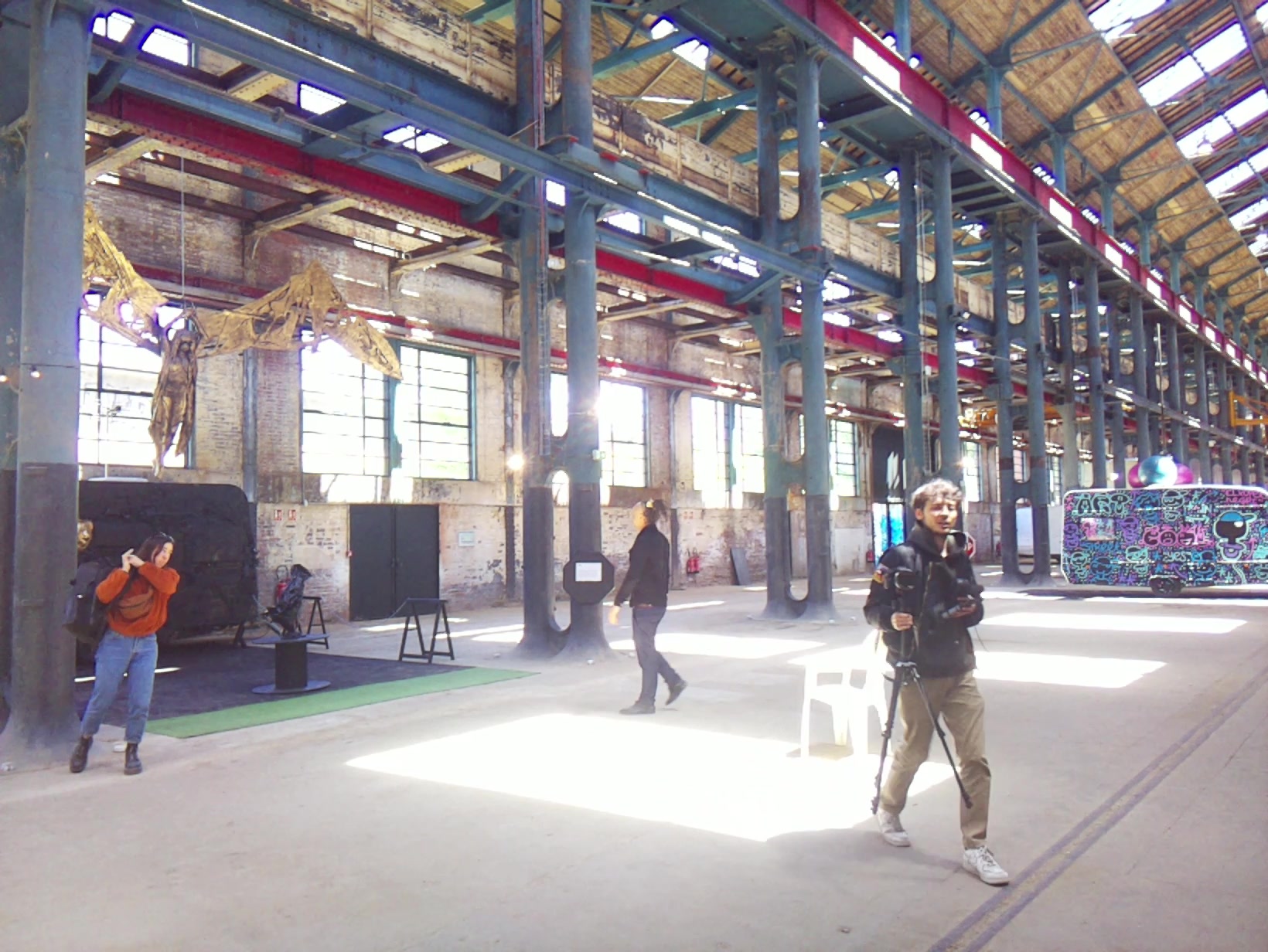 APB! Crime Reference: 6831B2D1DDED9. A Metha addict is wanted for lurking