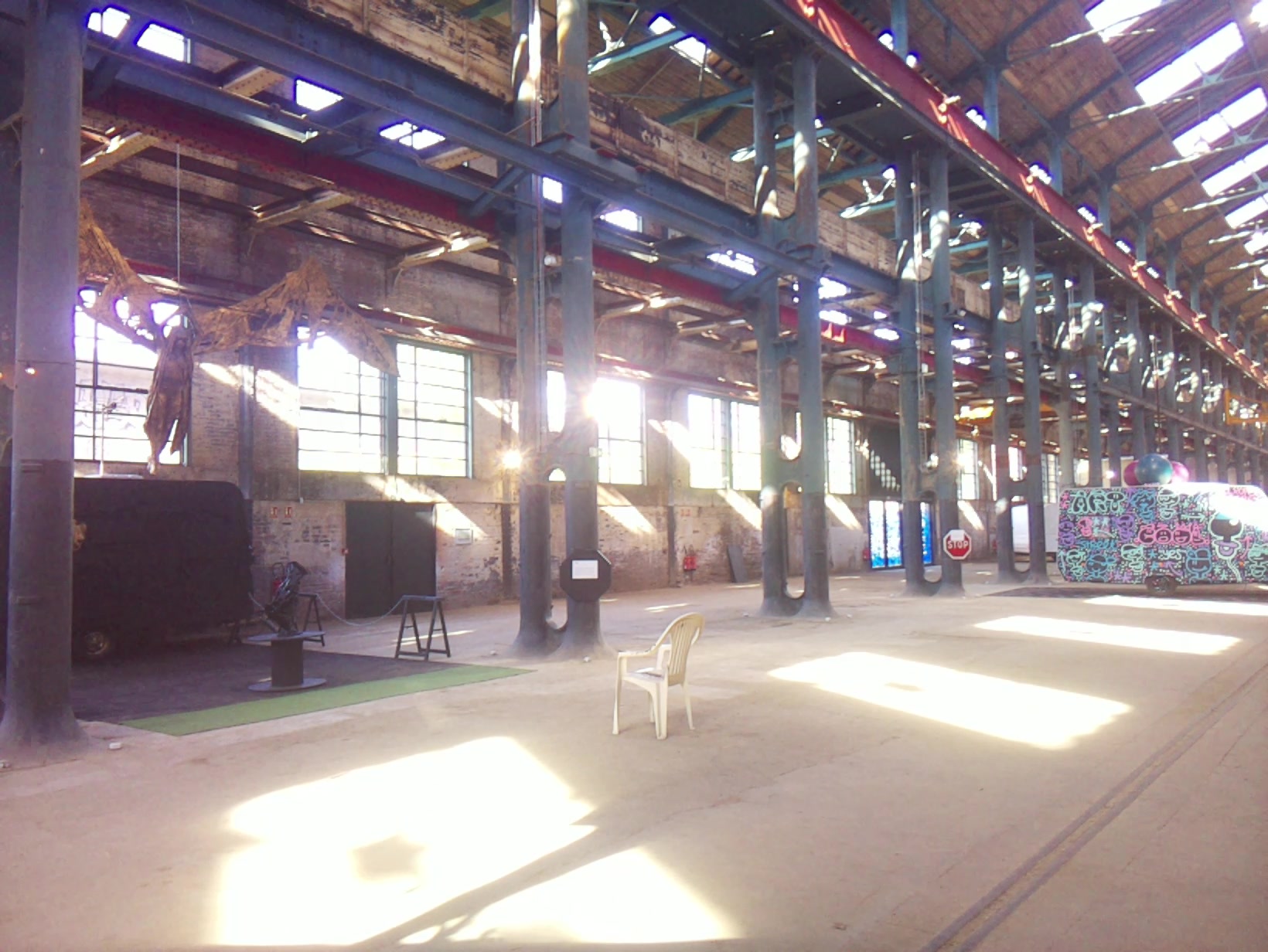 APB! Crime Reference: 6831EF5723FAB. A Metha addict is wanted for lurking