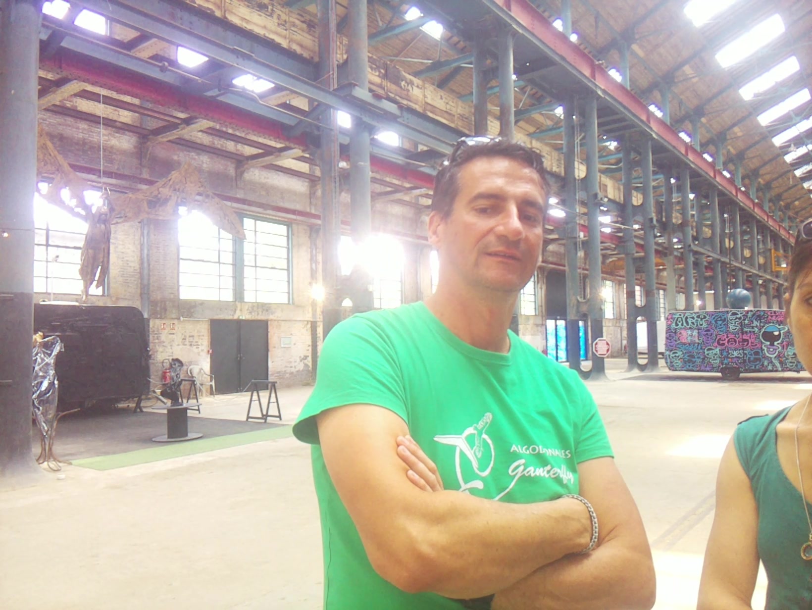 APB! Crime Reference: 6845600DC63DE. A Metha addict is wanted for lurking