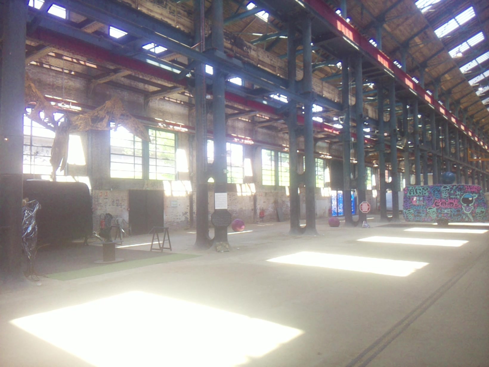 APB! Crime Reference: 6857FBD132BC1. A Metha addict is wanted for lurking