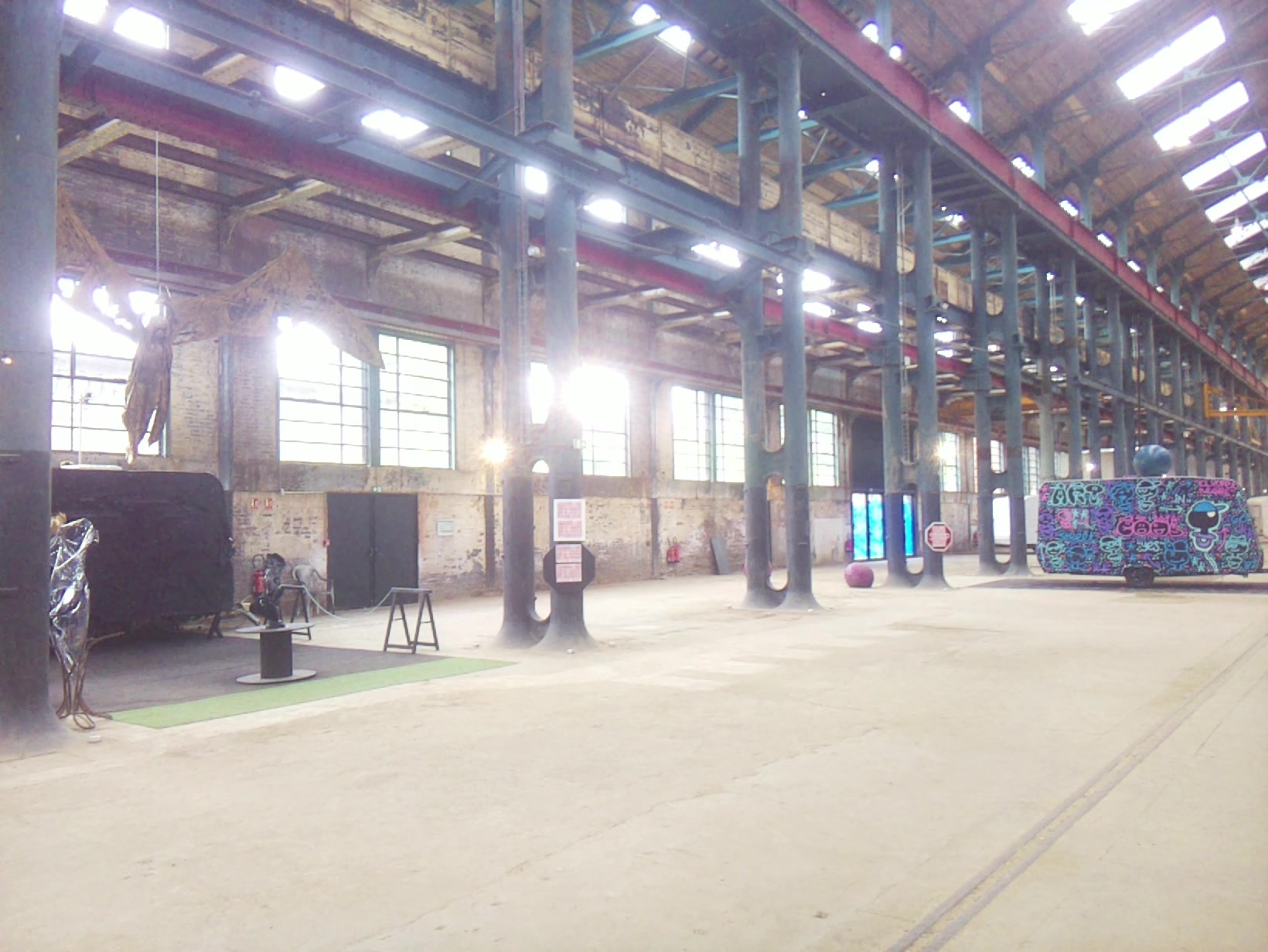 APB! Crime Reference: 684EB49566025. A Metha addict is wanted for lurking