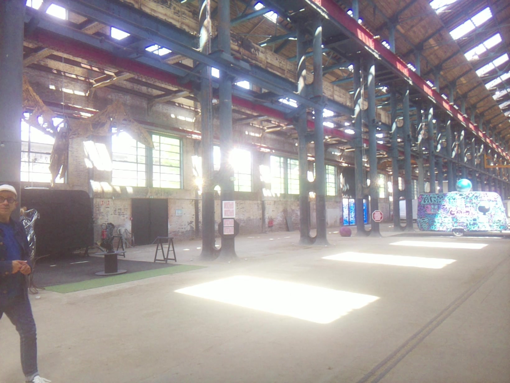 APB! Crime Reference: 684EC9F01BD39. A Metha addict is wanted for lurking