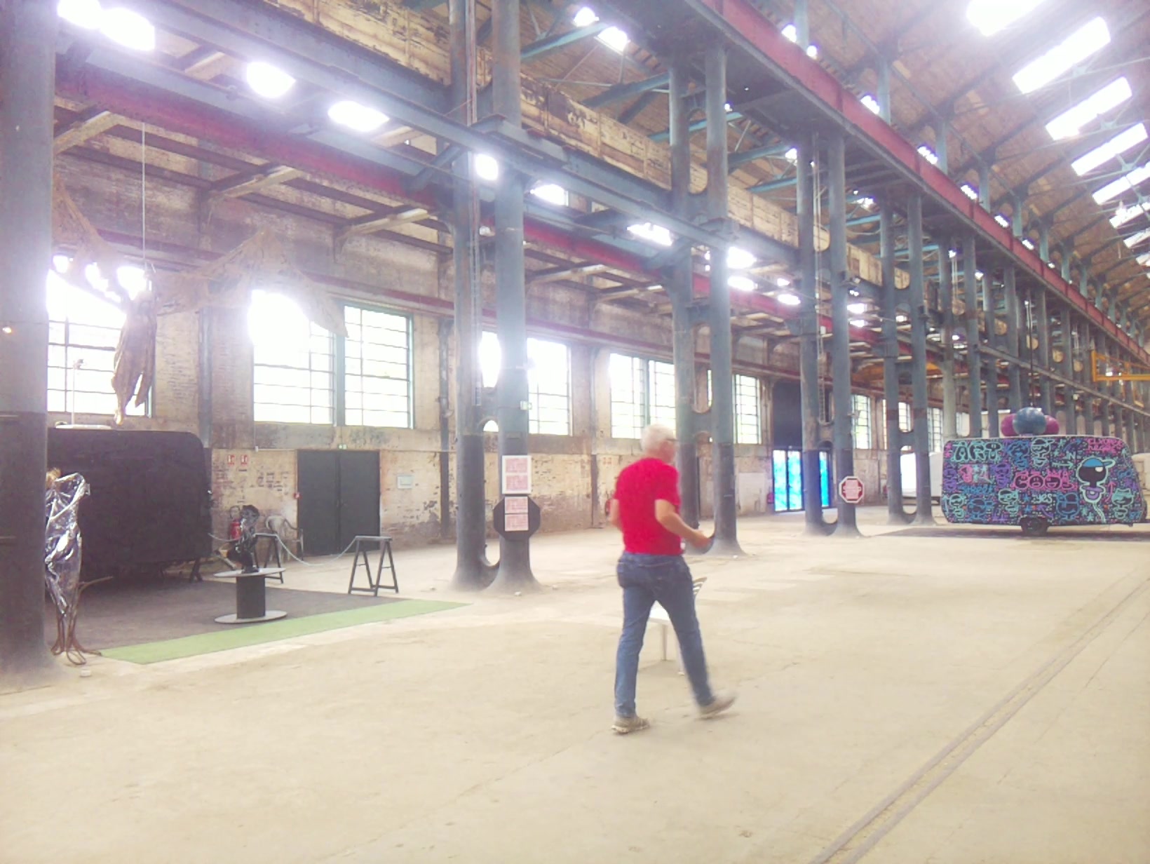 APB! Crime Reference: 68416F33ABC95. A Metha addict is wanted for lurking