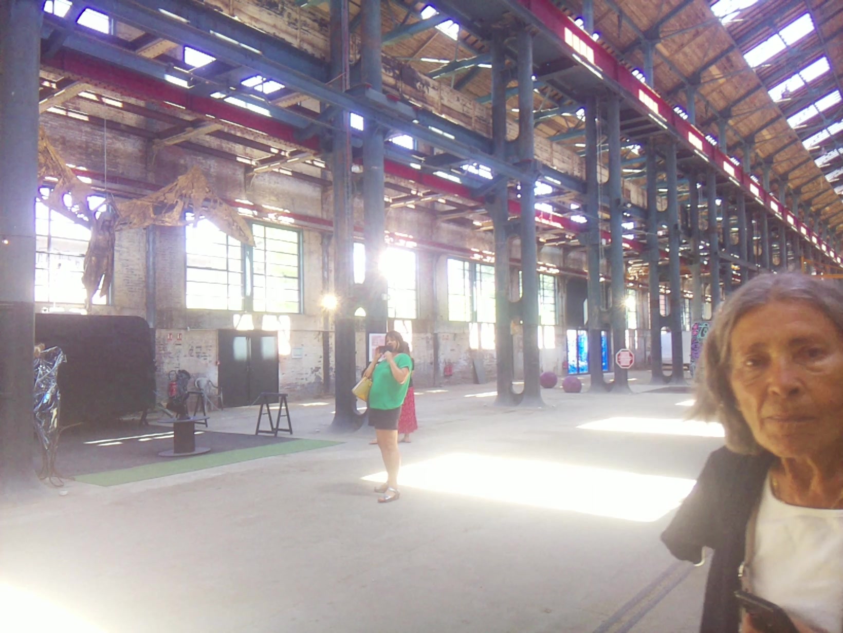 APB! Crime Reference: 684973527CA75. A Metha addict is wanted for lurking