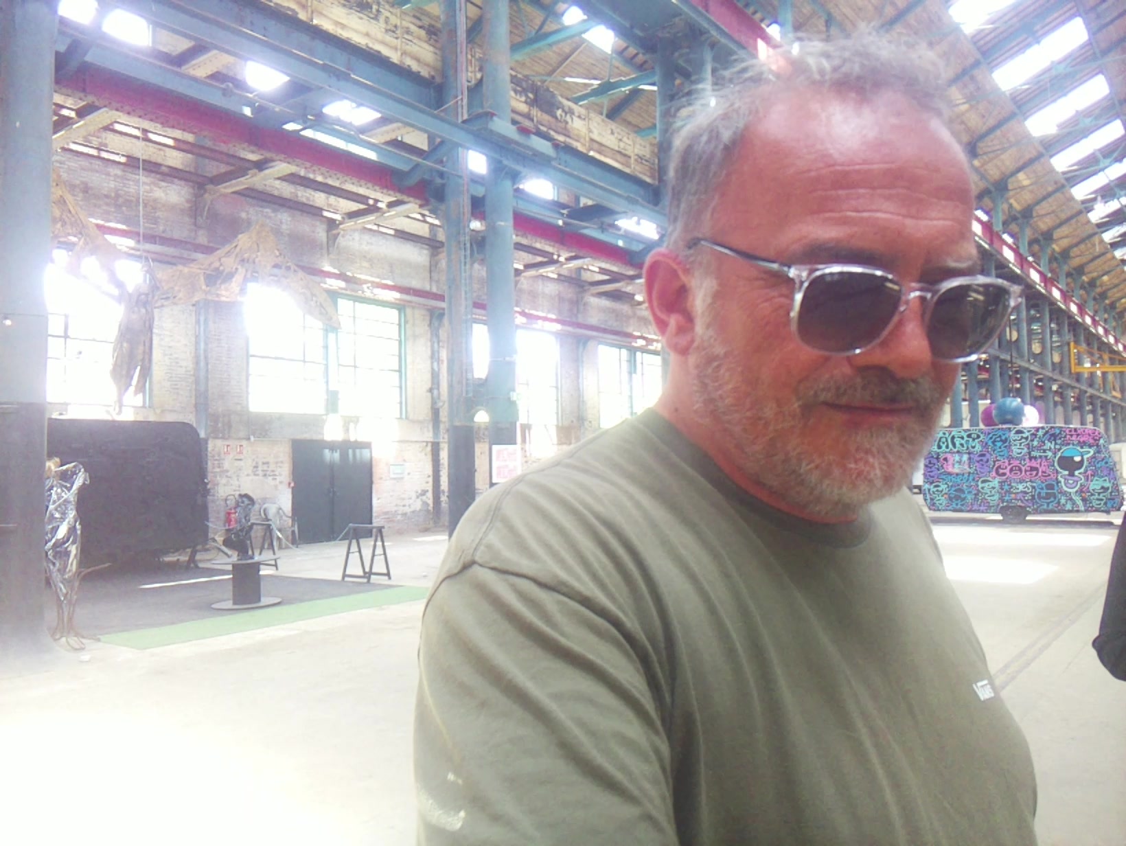 APB! Crime Reference: 6842DCFDC085B. A Metha addict is wanted for lurking