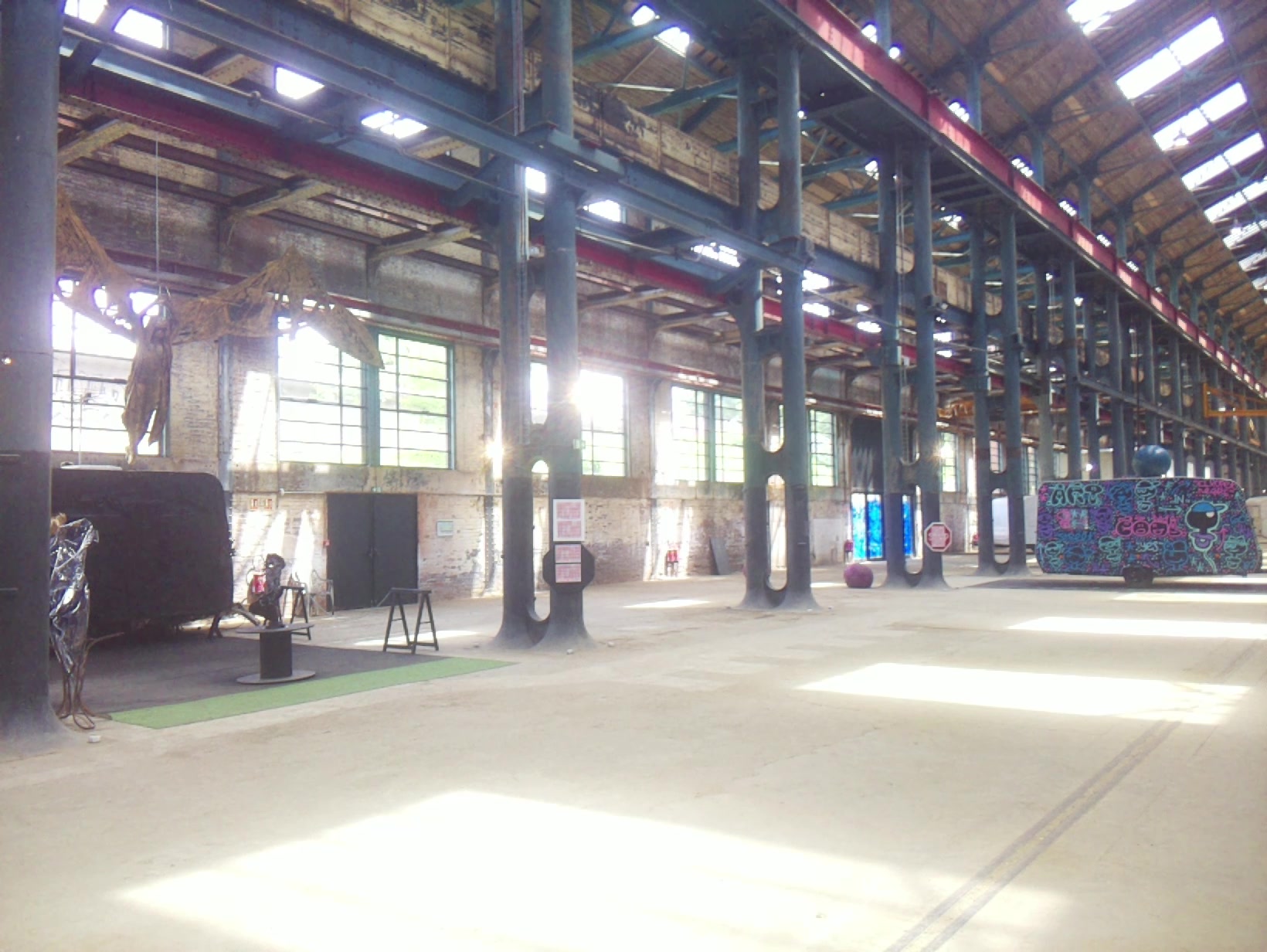 APB! Crime Reference: 684EACD47B268. A Metha addict is wanted for lurking