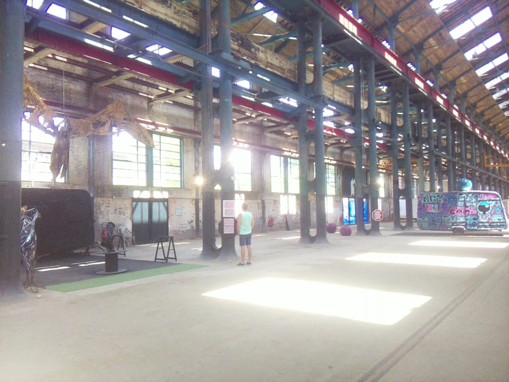 APB! Crime Reference: 684D65E33D719. A Metha addict is wanted for lurking