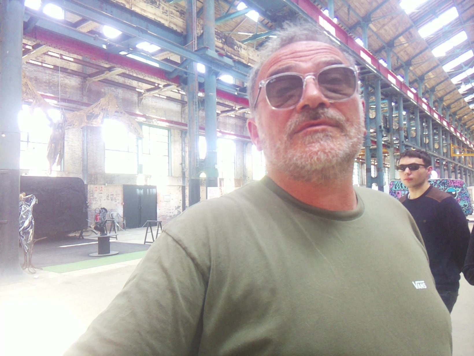 APB! Crime Reference: 6842DD03687BD. A Metha addict is wanted for lurking