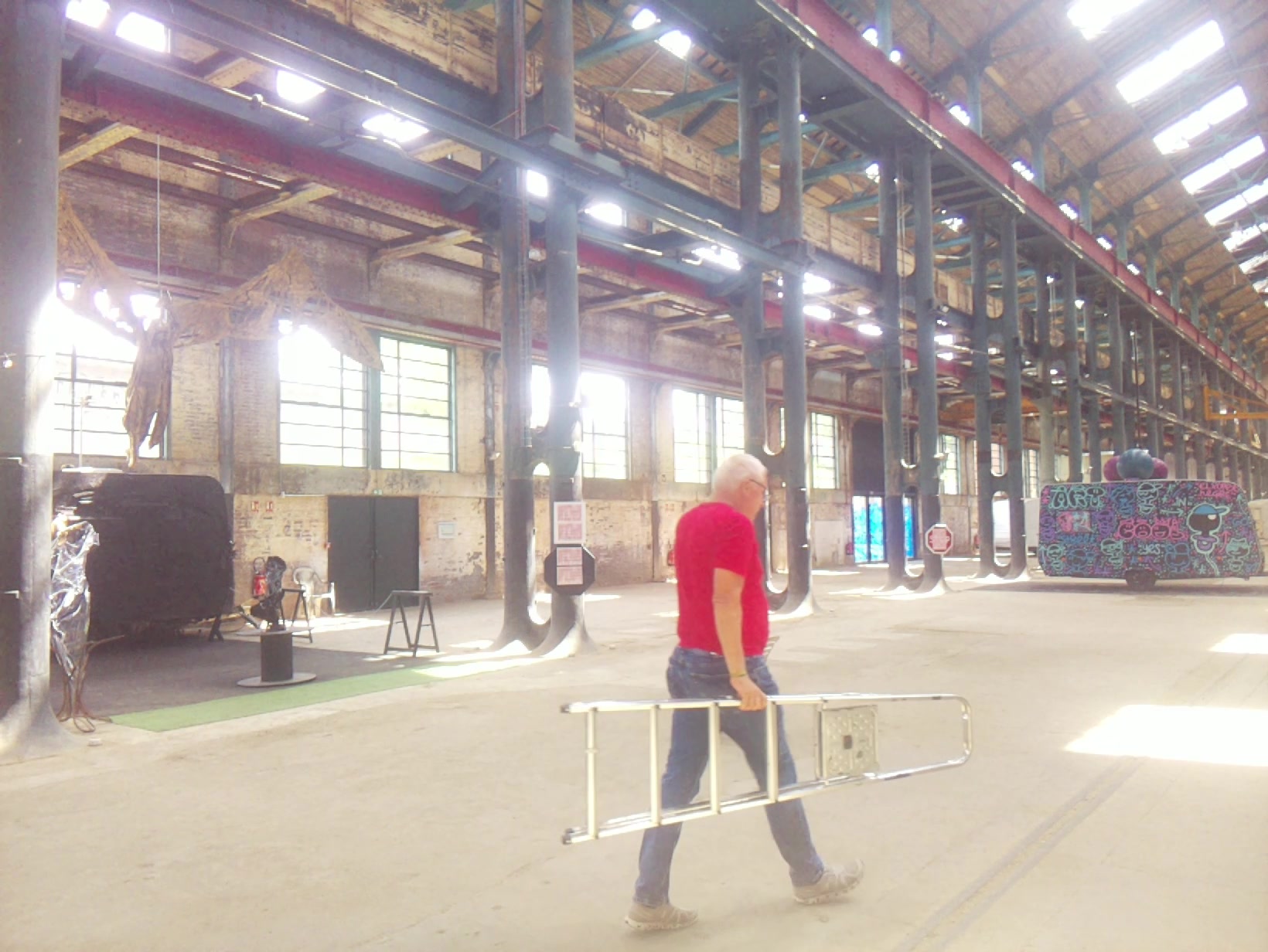 APB! Crime Reference: 684166E23B7C5. A Metha addict is wanted for lurking