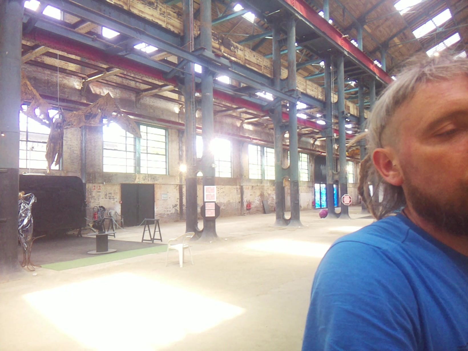 APB! Crime Reference: 684446883E60B. A Metha addict is wanted for lurking