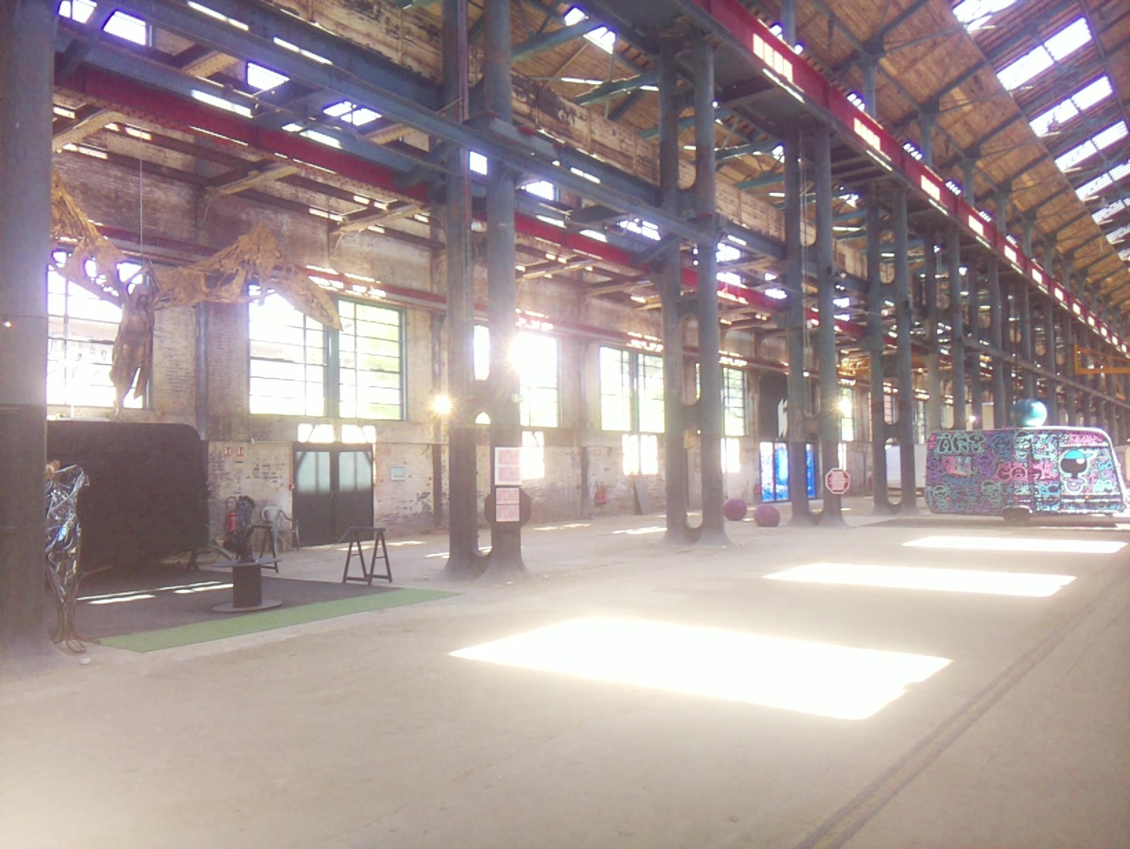 APB! Crime Reference: 6849719003816. A Metha addict is wanted for lurking