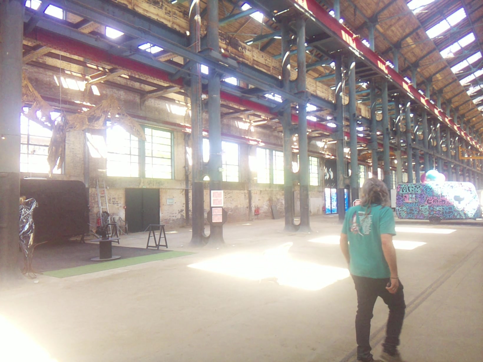 APB! Crime Reference: 683EFA1692CF4. A Metha addict is wanted for lurking