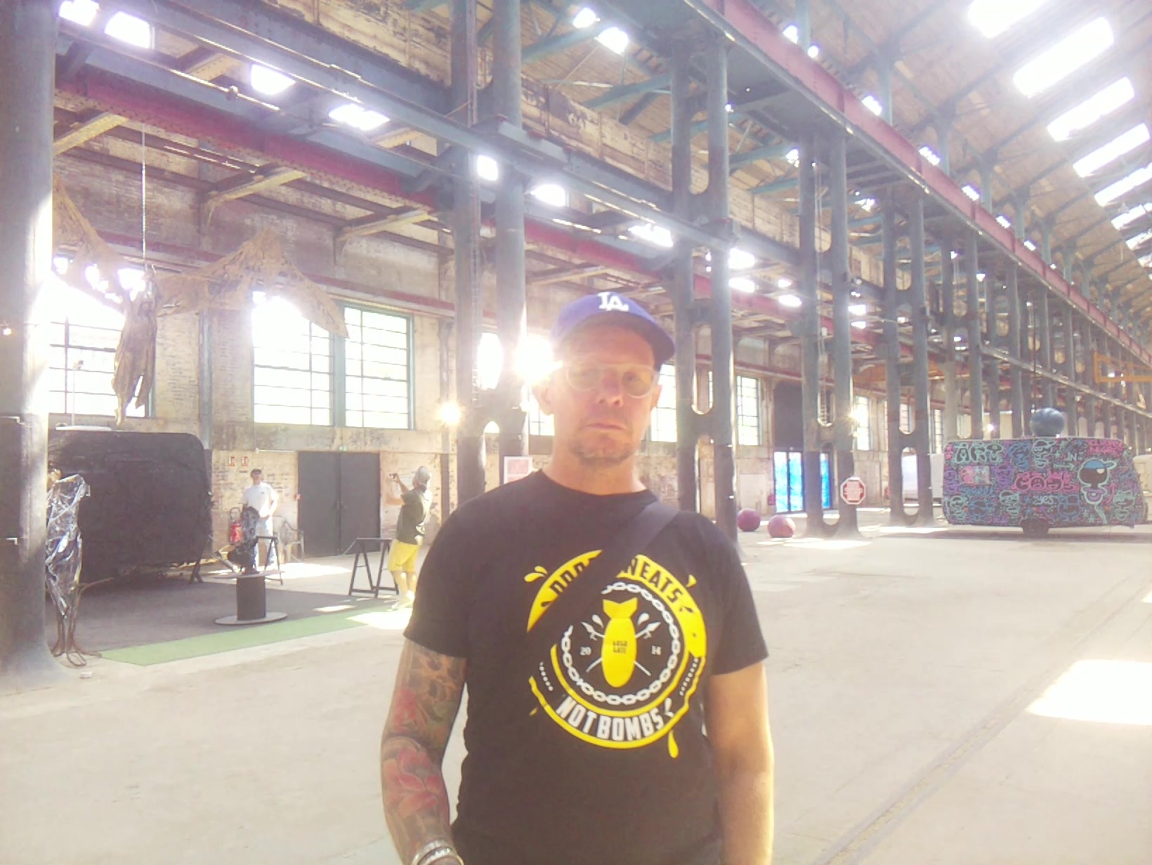 APB! Crime Reference: 6847FC454CFDB. A Metha addict is wanted for lurking