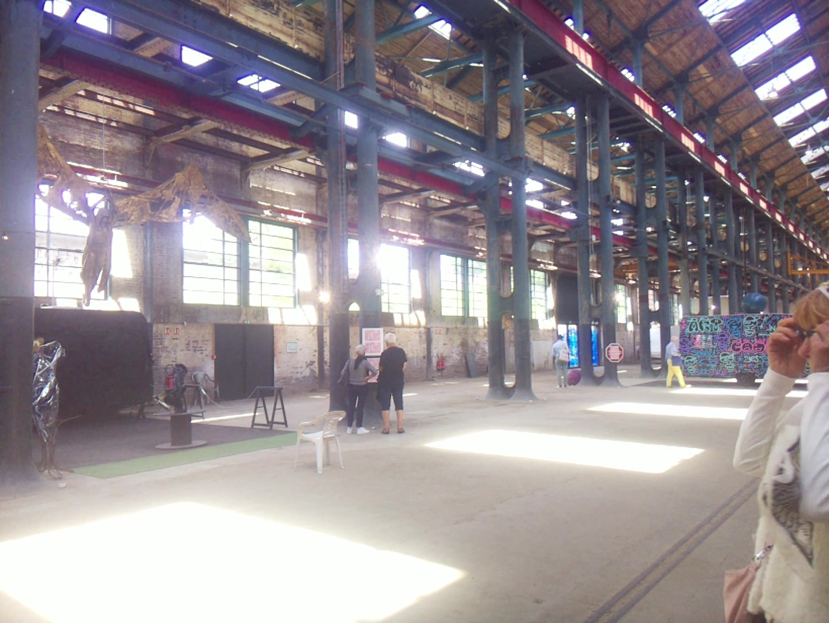 APB! Crime Reference: 68443371E23D6. A Metha addict is wanted for lurking