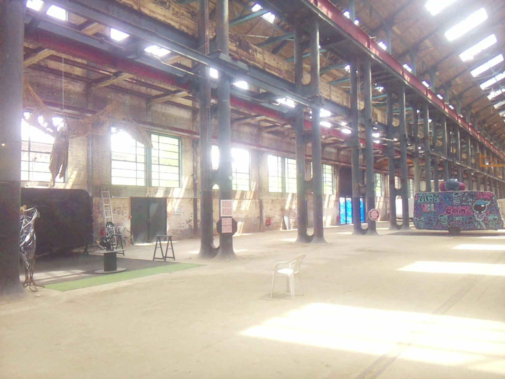 APB! Crime Reference: 683ECC985B3F1. A Metha addict is wanted for lurking