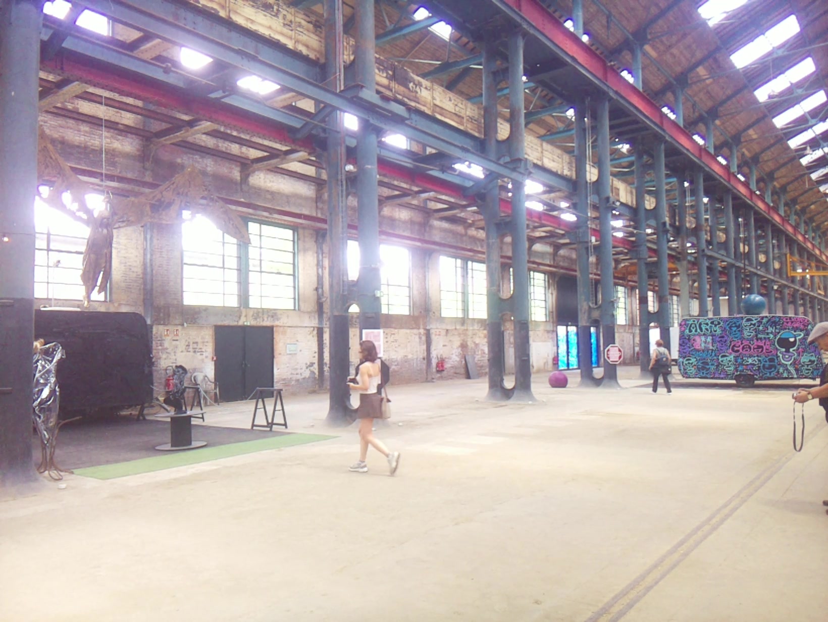 APB! Crime Reference: 68458371CB683. A Metha addict is wanted for lurking