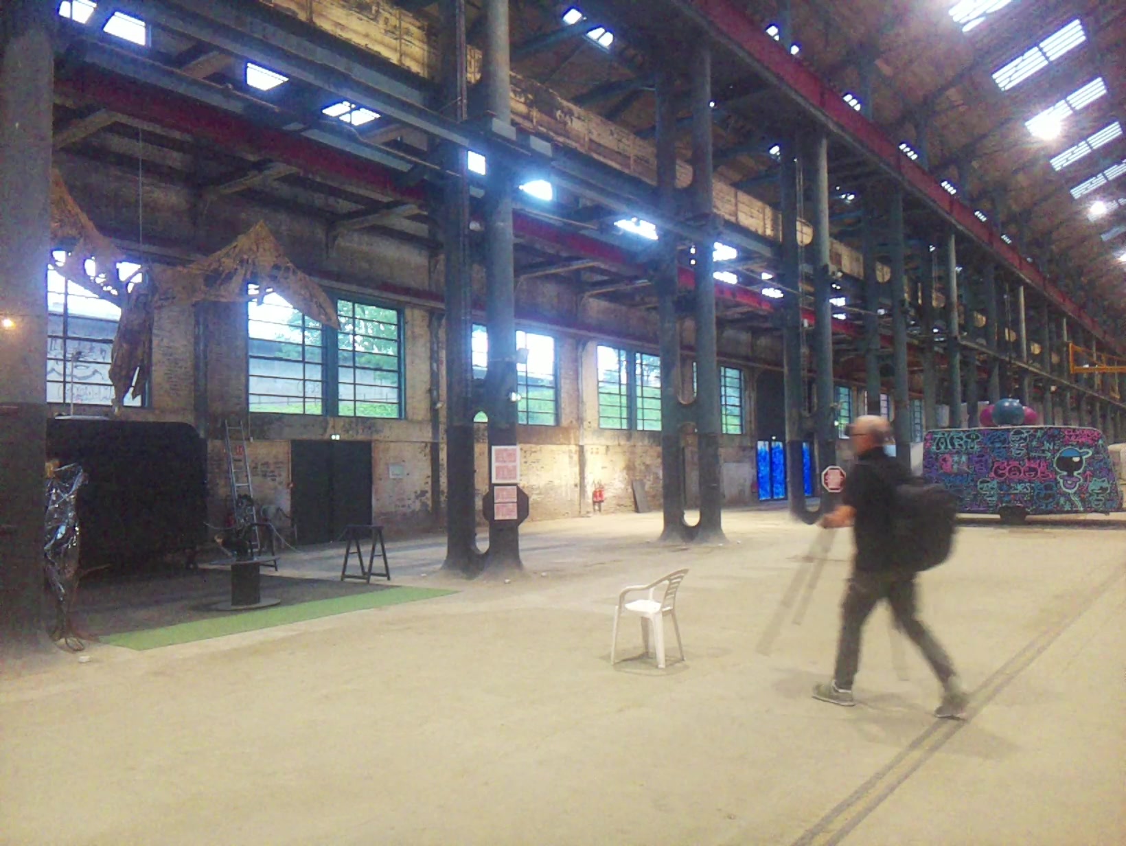 APB! Crime Reference: 683DE7983B78E. A Metha addict is wanted for lurking